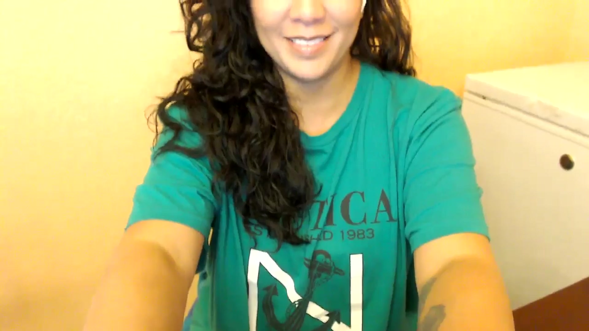 Gallery image thumbnail from MickaylaStar's myfreecams stream on, 08/17/2025, 17:24 image 17 of 20