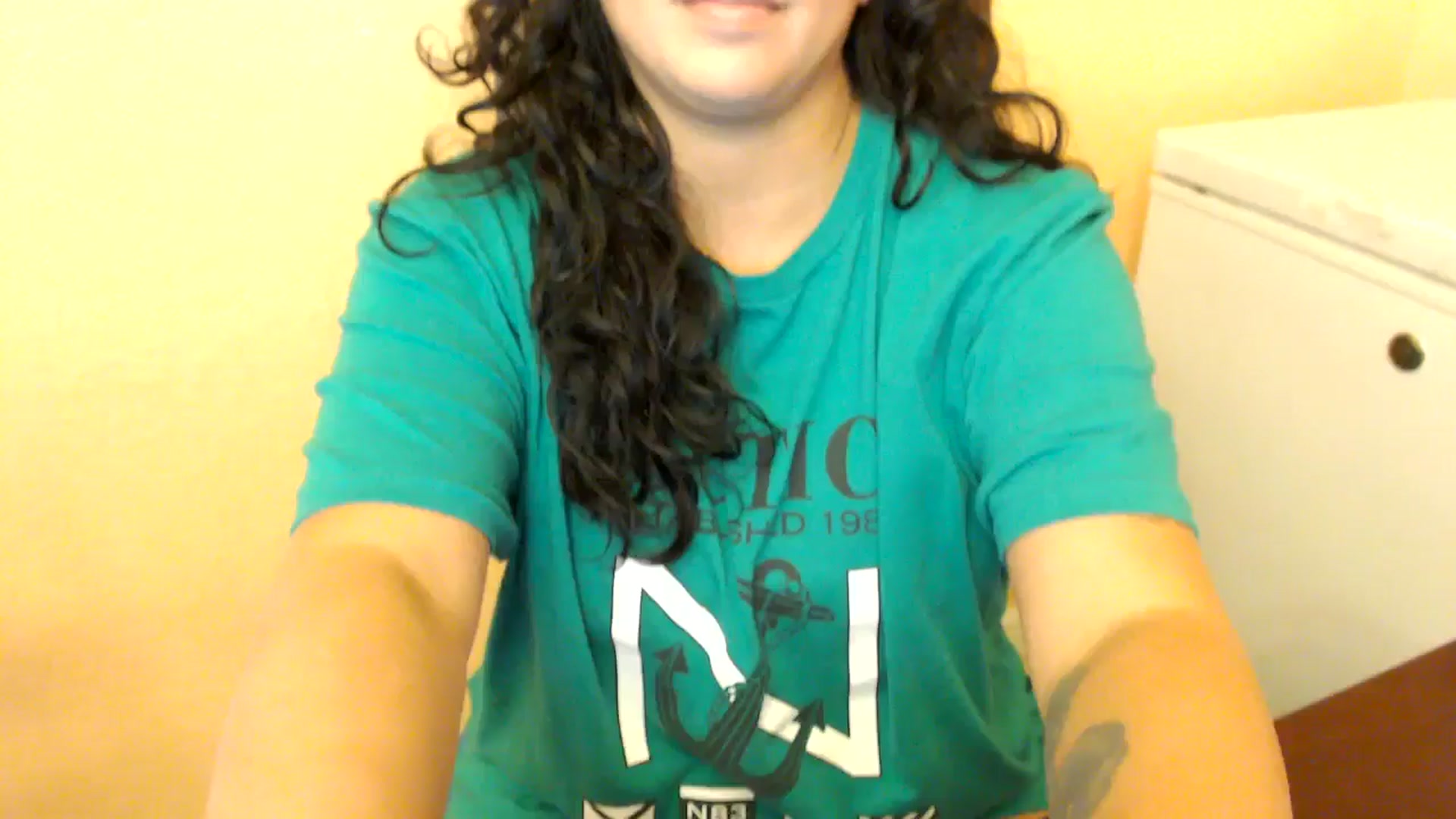Gallery image thumbnail from MickaylaStar's myfreecams stream on, 08/17/2025, 18:00 image 5 of 20