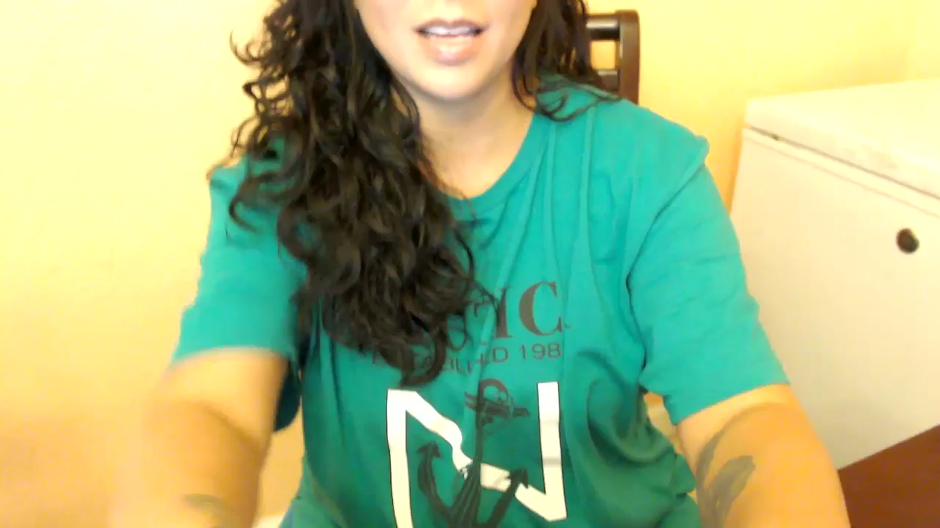 Gallery image thumbnail from MickaylaStar's myfreecams stream on, 08/17/2025, 18:00 image 19 of 20
