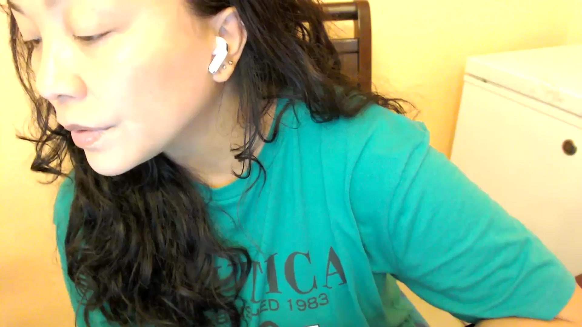 Gallery image thumbnail from MickaylaStar's myfreecams stream on, 08/17/2025, 18:57 image 16 of 20