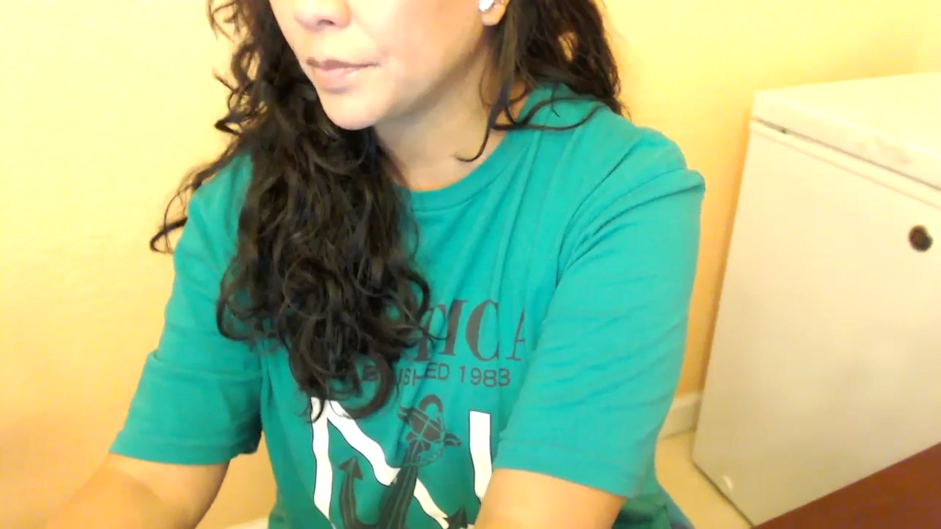 Gallery image thumbnail from MickaylaStar's myfreecams stream on, 08/17/2025, 18:57 image 6 of 20
