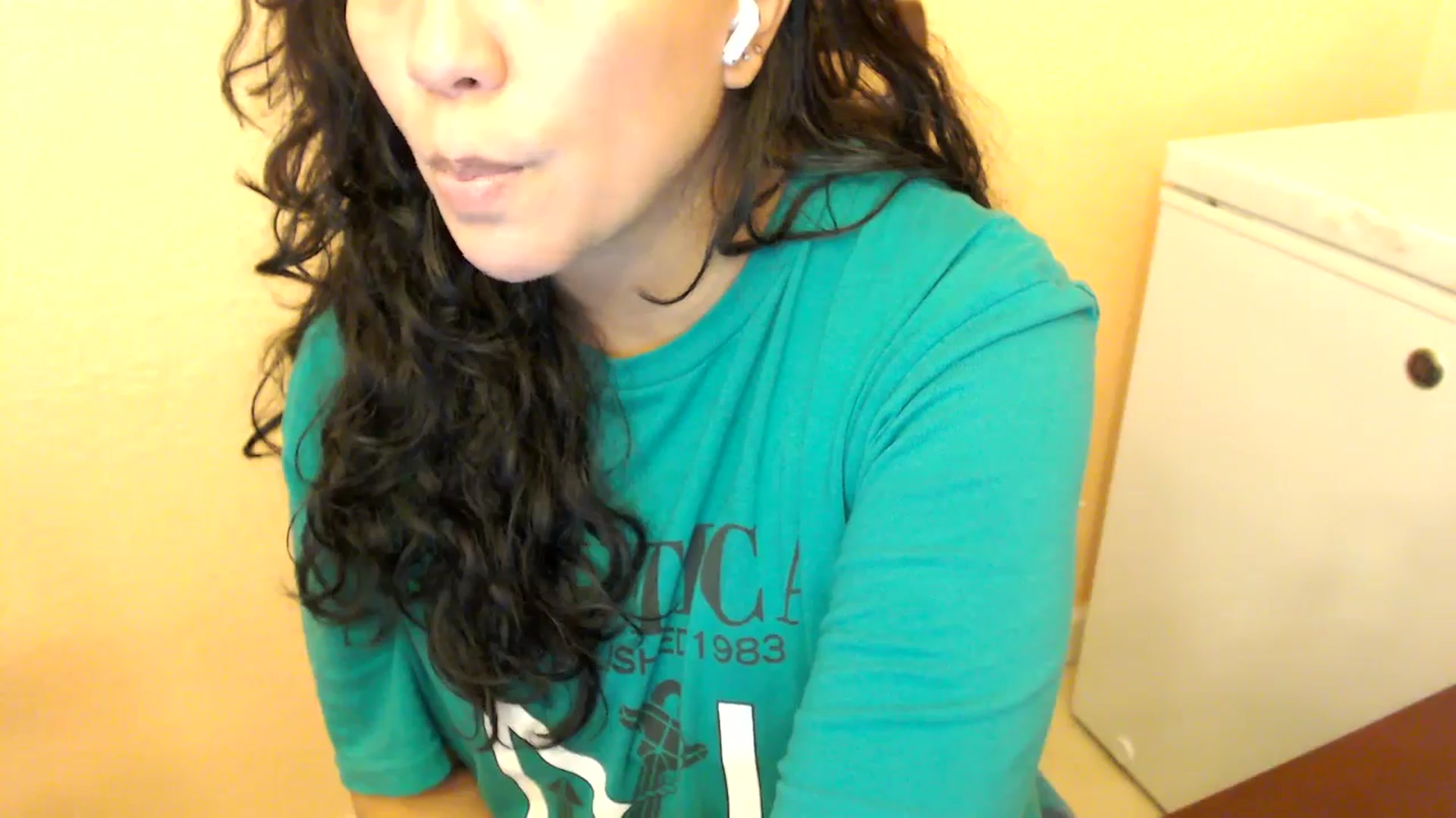 Gallery image thumbnail from MickaylaStar's myfreecams stream on, 08/17/2025, 18:57 image 8 of 20