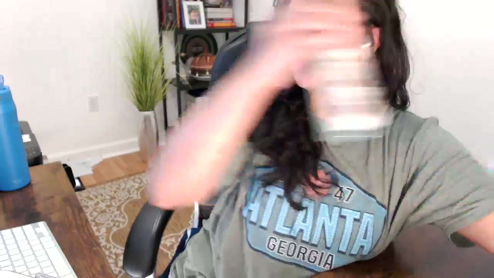 Gallery image thumbnail from MickaylaStar's myfreecams stream on, 08/18/2025, 17:39 image 4 of 20