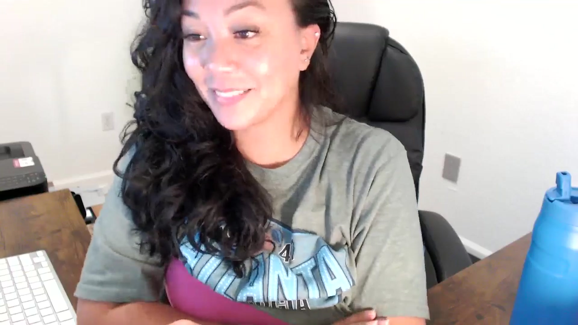 Gallery image thumbnail from MickaylaStar's myfreecams stream on, 08/18/2025, 19:37 image 7 of 20