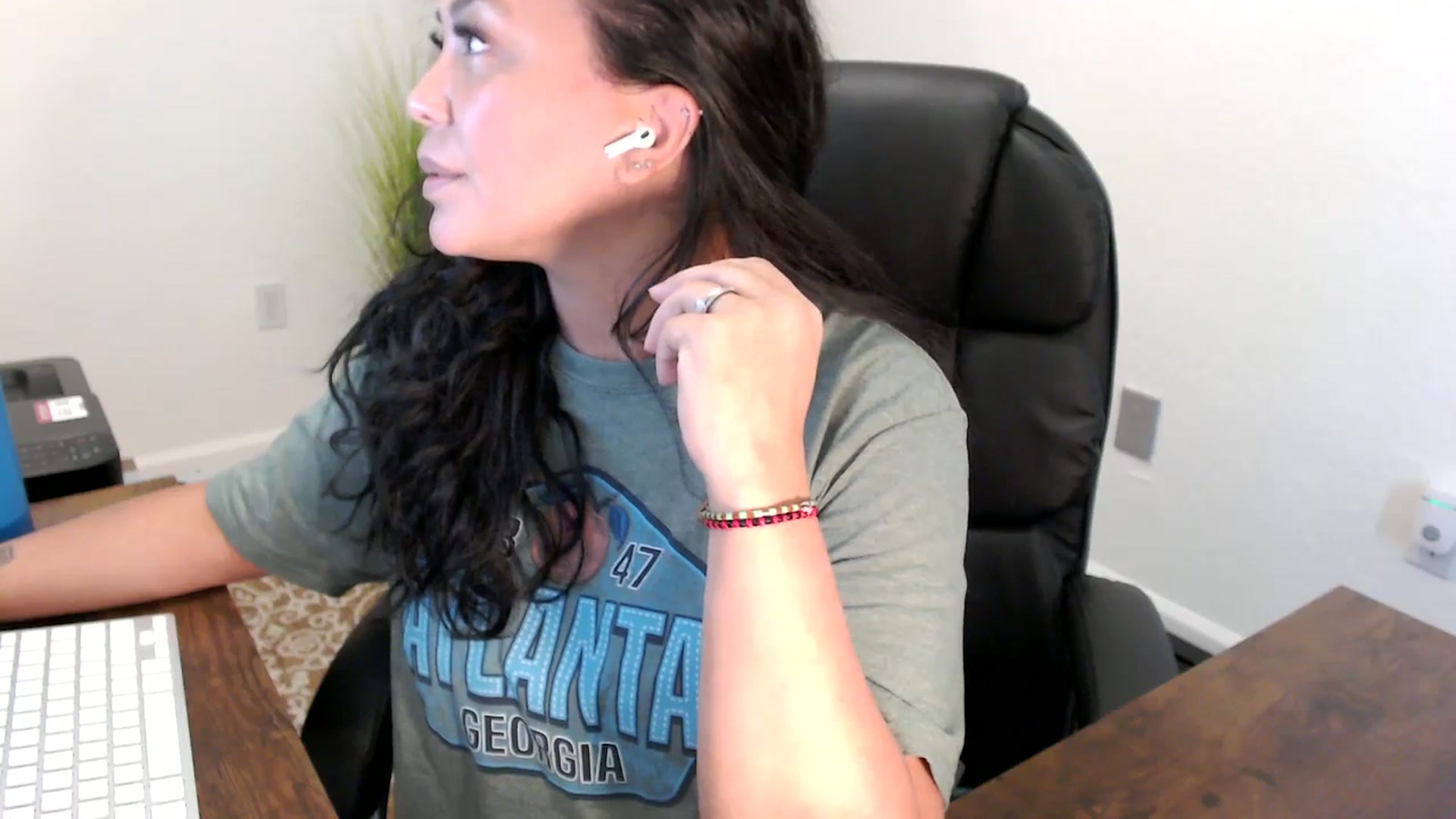 Gallery image thumbnail from MickaylaStar's myfreecams stream on, 08/18/2025, 20:43 image 18 of 20