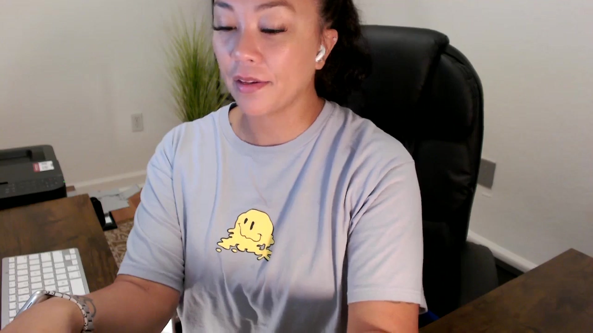 Gallery image thumbnail from MickaylaStar's myfreecams stream on, 08/20/2025, 13:19 image 2 of 20