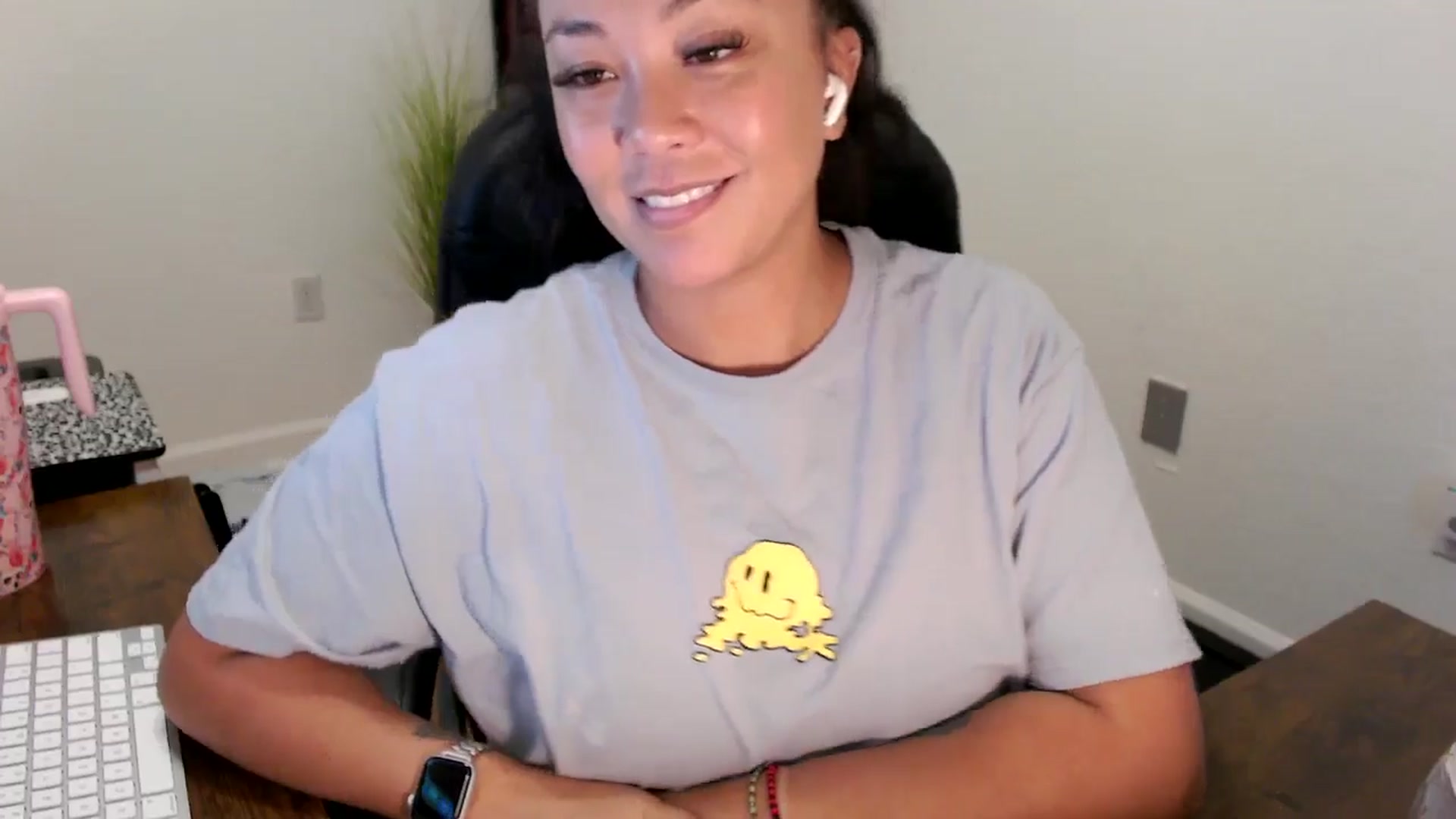 Gallery image thumbnail from MickaylaStar's myfreecams stream on, 08/20/2025, 15:50 image 17 of 20