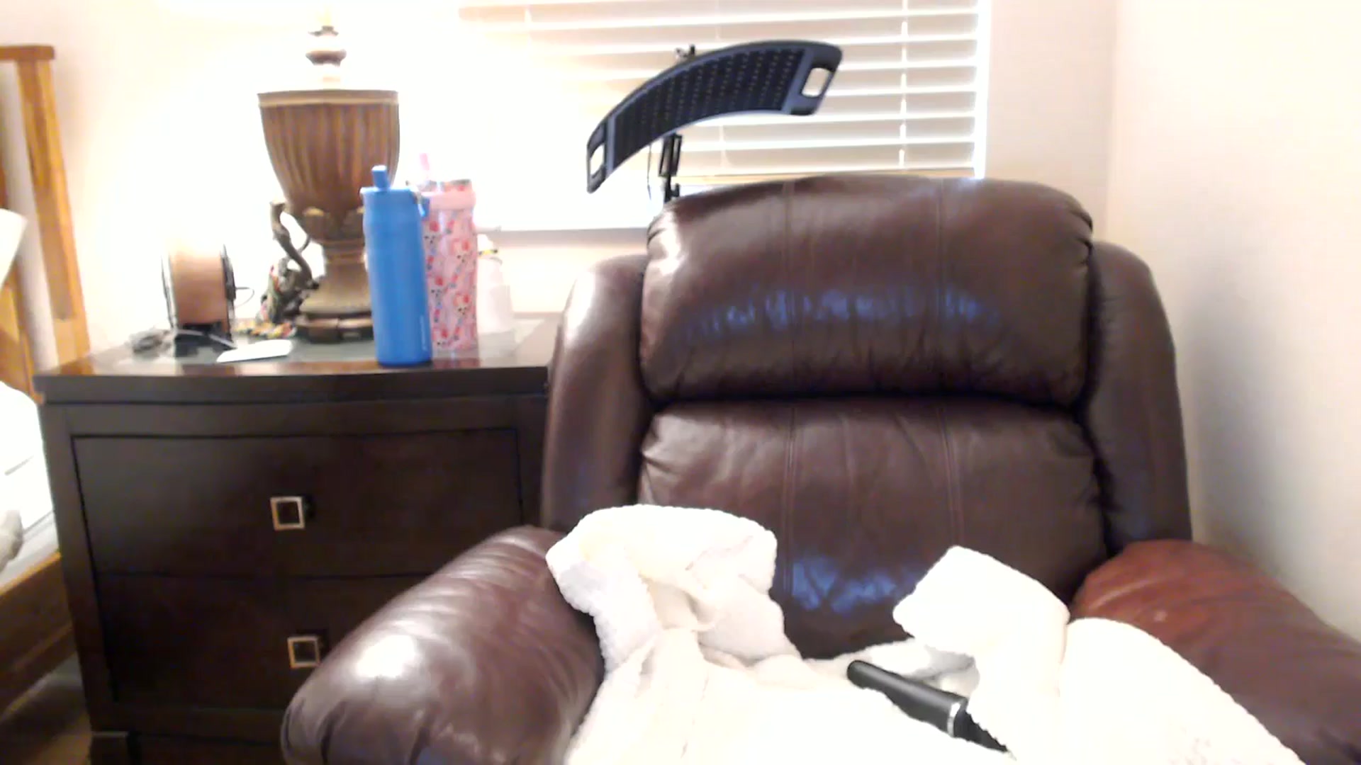 Gallery image thumbnail from MickaylaStar's myfreecams stream on, 08/31/2025, 22:10 image 4 of 20