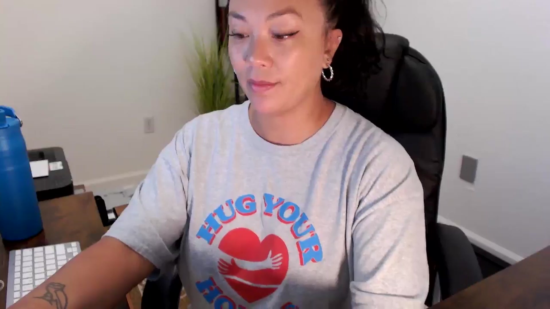 Gallery image thumbnail from MickaylaStar's myfreecams stream on, 09/03/2025, 15:09 image 12 of 20