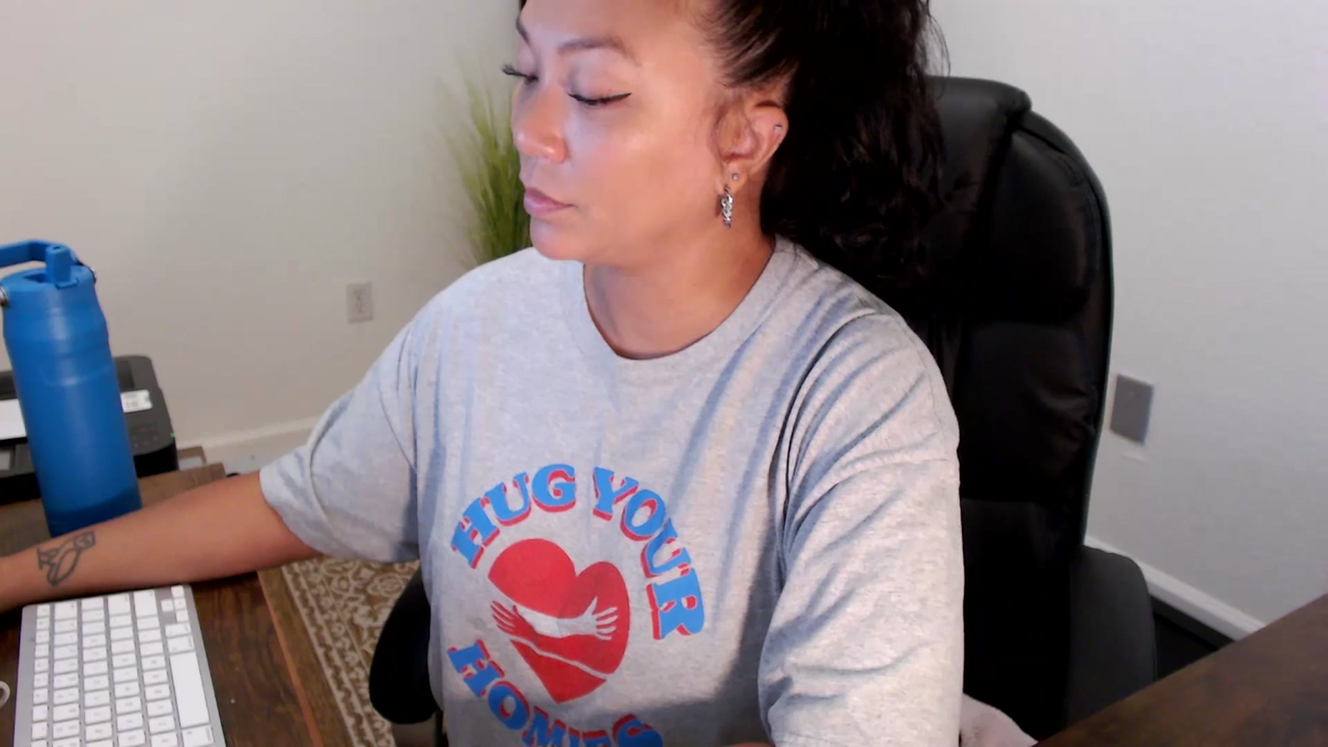 Gallery image thumbnail from MickaylaStar's myfreecams stream on, 09/03/2025, 15:09 image 20 of 20
