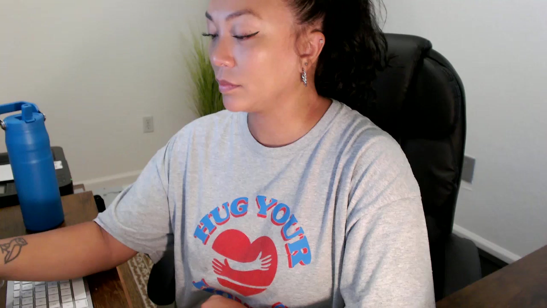 Gallery image thumbnail from MickaylaStar's myfreecams stream on, 09/03/2025, 15:09 image 8 of 20