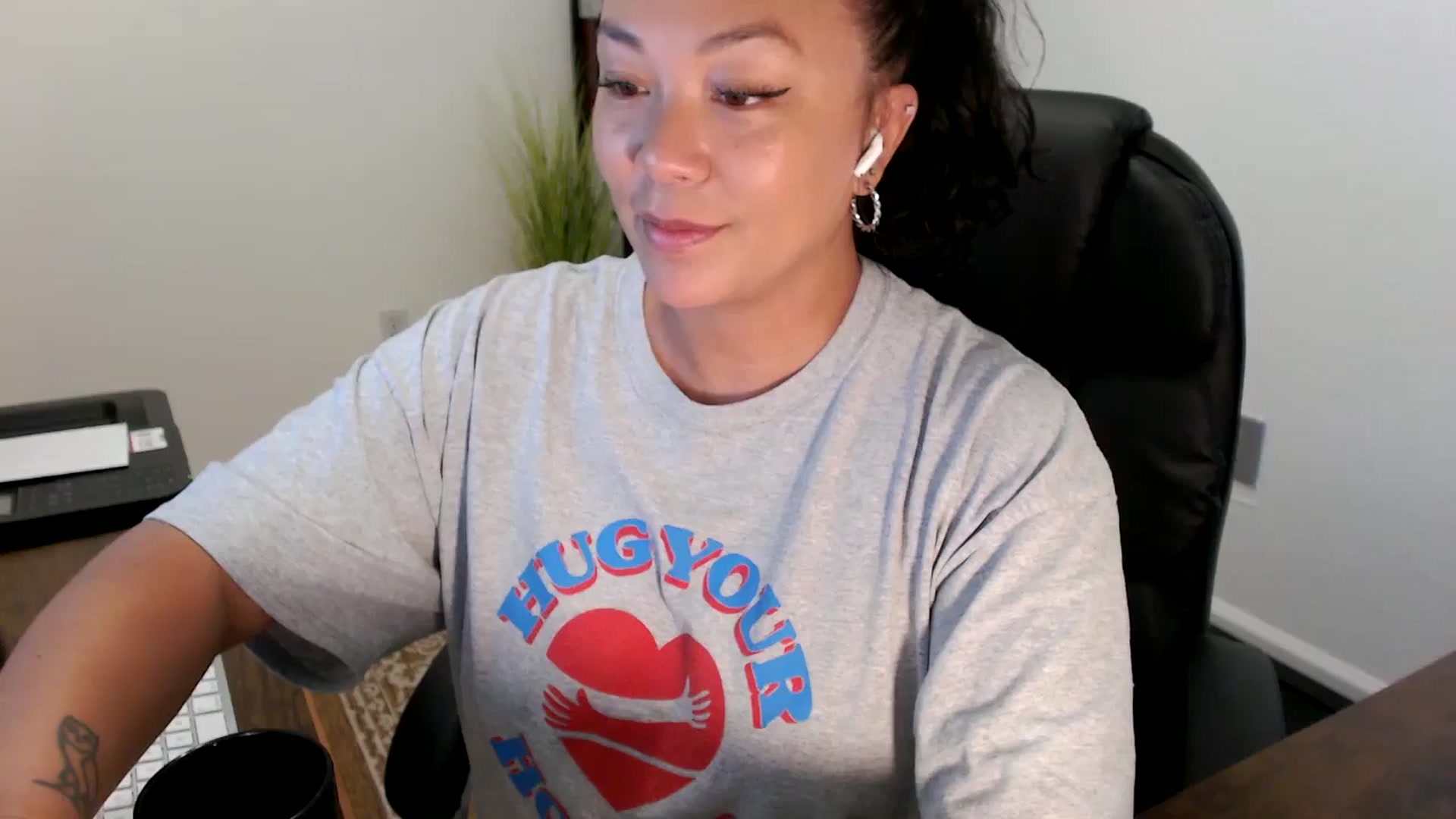 Gallery image thumbnail from MickaylaStar's myfreecams stream on, 09/03/2025, 15:09 image 3 of 20