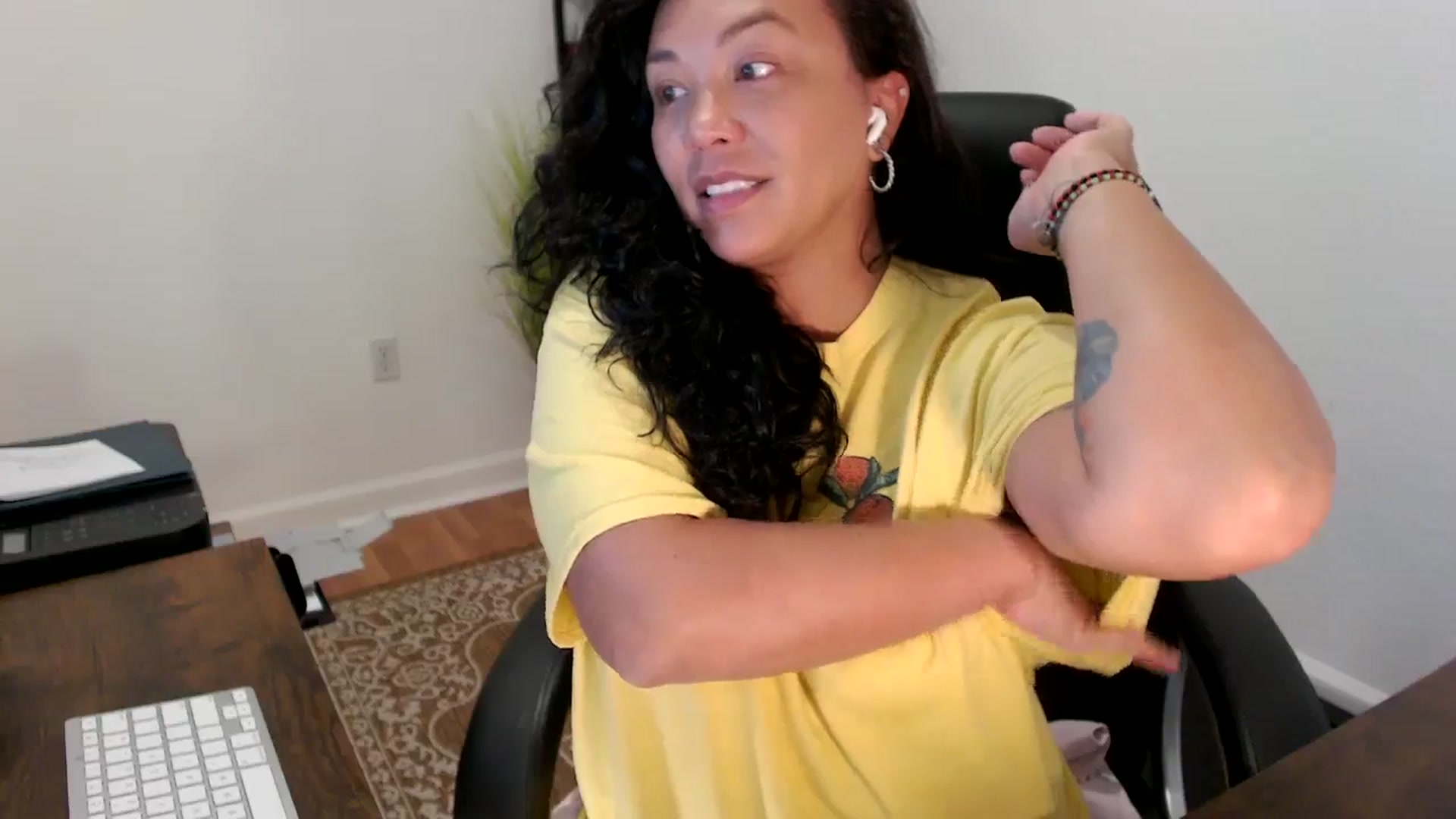 Gallery image thumbnail from MickaylaStar's myfreecams stream on, 09/08/2025, 15:17 image 18 of 20