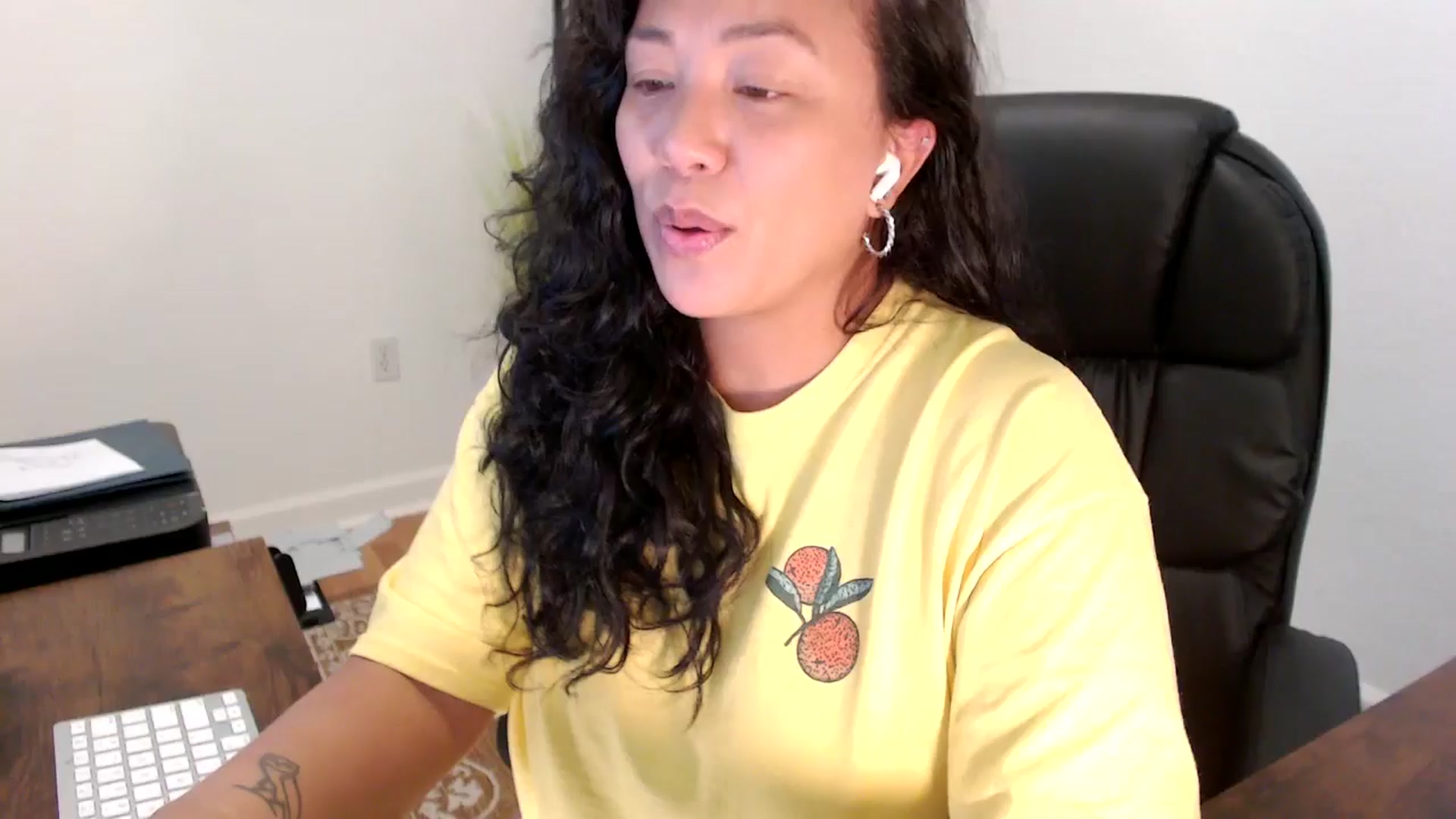 Gallery image thumbnail from MickaylaStar's myfreecams stream on, 09/08/2025, 15:37 image 20 of 20