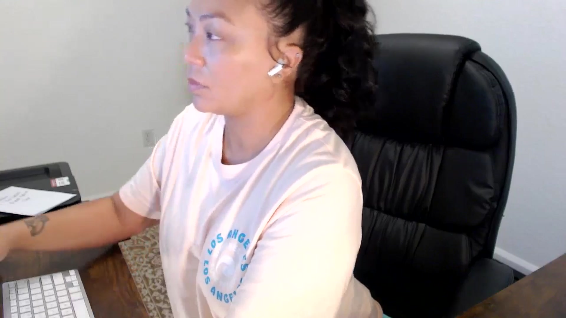 Gallery image thumbnail from MickaylaStar's myfreecams stream on, 09/09/2025, 15:08 image 18 of 20