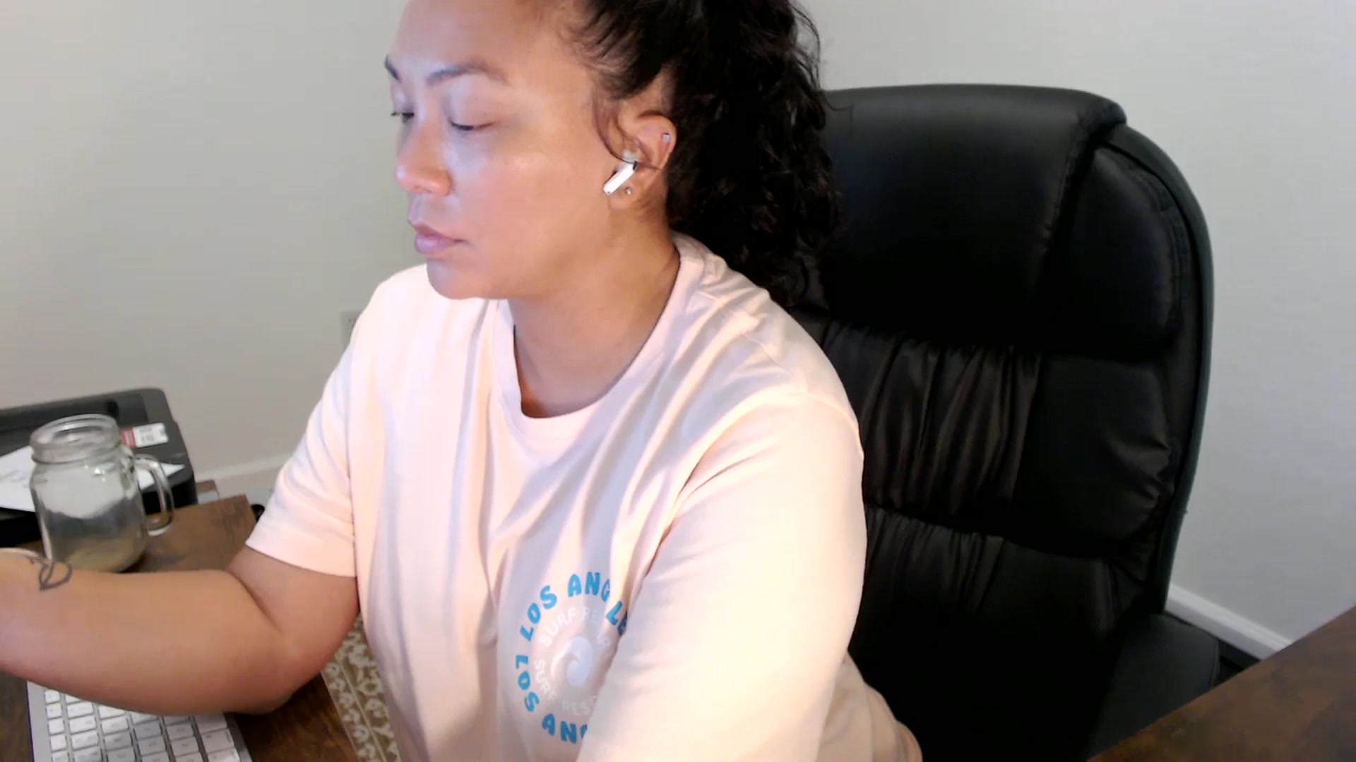 Gallery image thumbnail from MickaylaStar's myfreecams stream on, 09/09/2025, 15:08 image 11 of 20