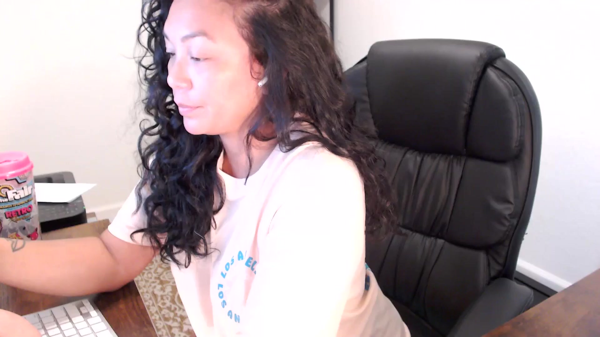 Gallery image thumbnail from MickaylaStar's myfreecams stream on, 09/09/2025, 16:48 image 1 of 20