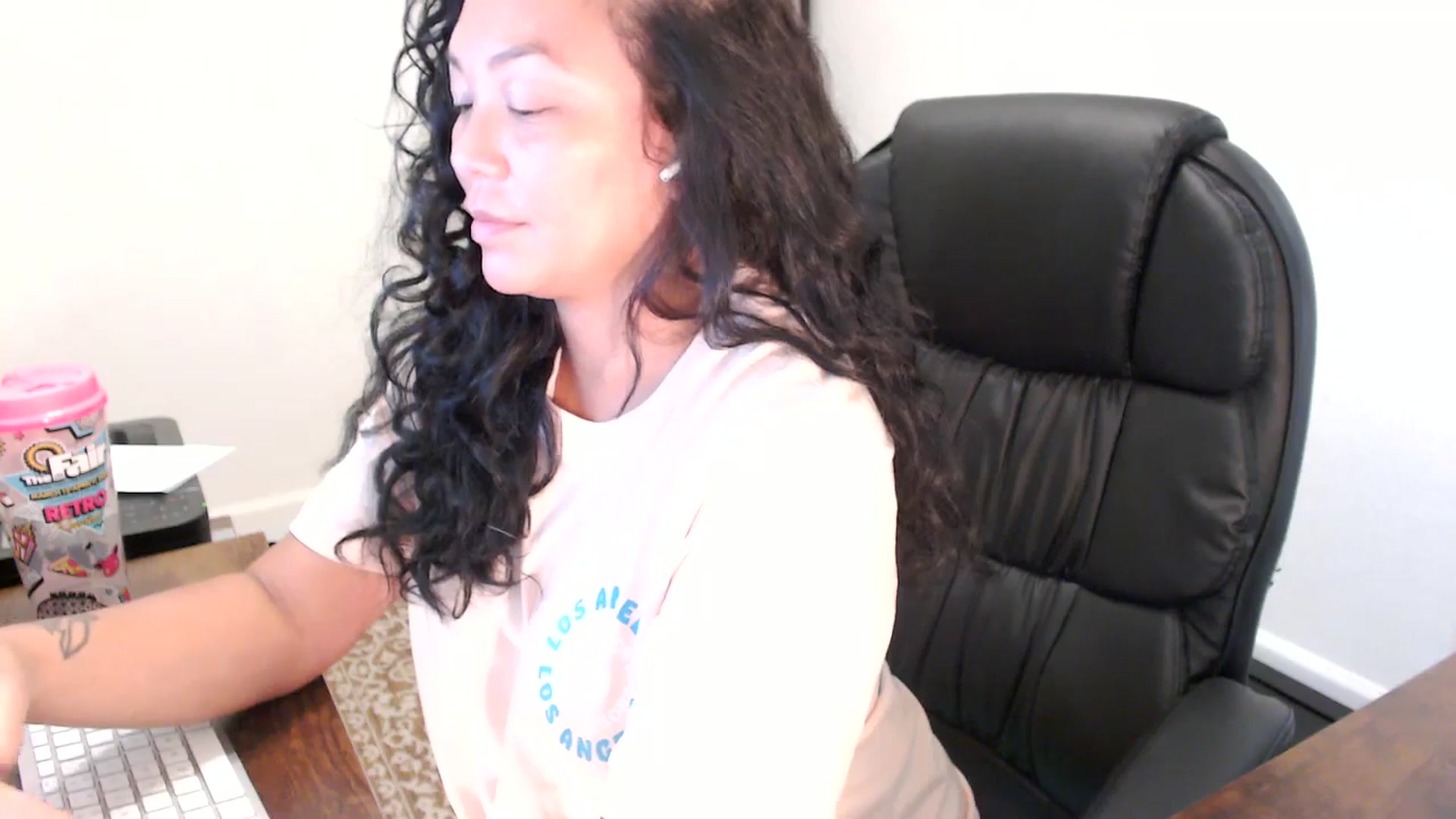 Gallery image thumbnail from MickaylaStar's myfreecams stream on, 09/09/2025, 16:48 image 13 of 20