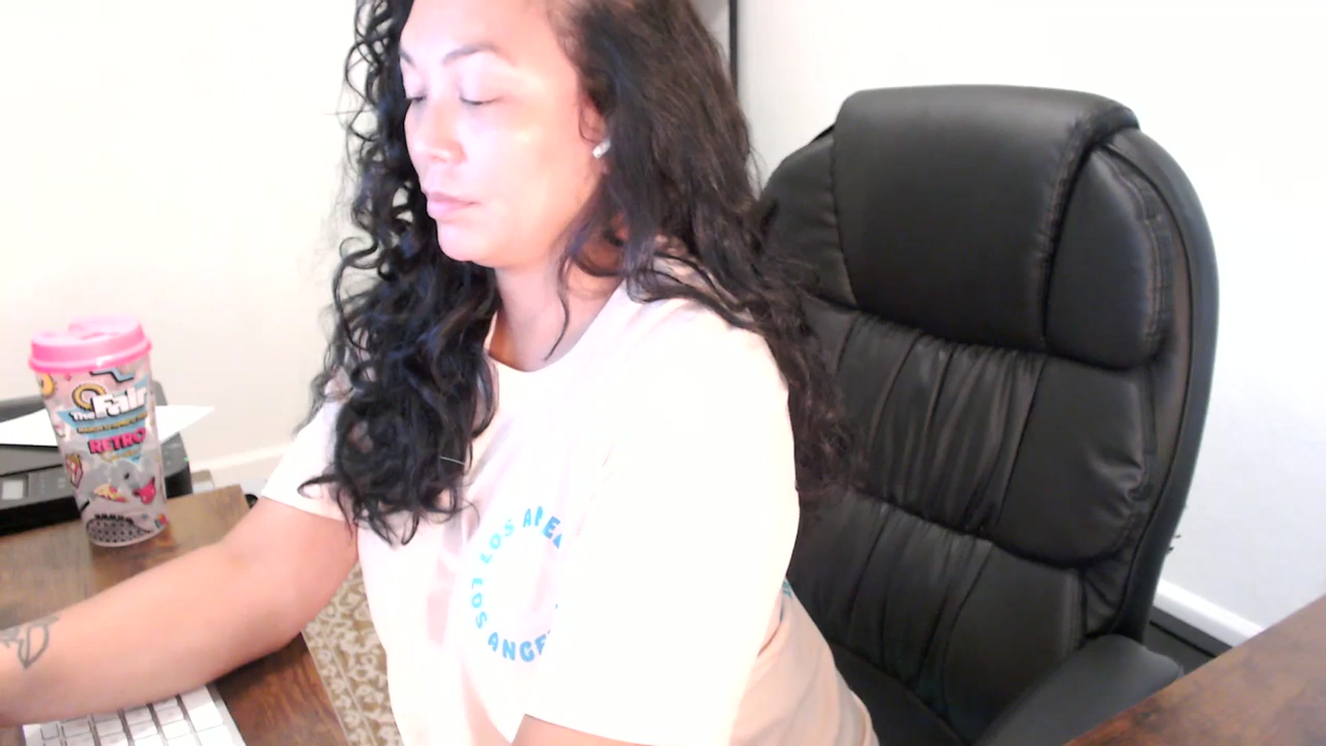 Gallery image thumbnail from MickaylaStar's myfreecams stream on, 09/09/2025, 16:48 image 14 of 20