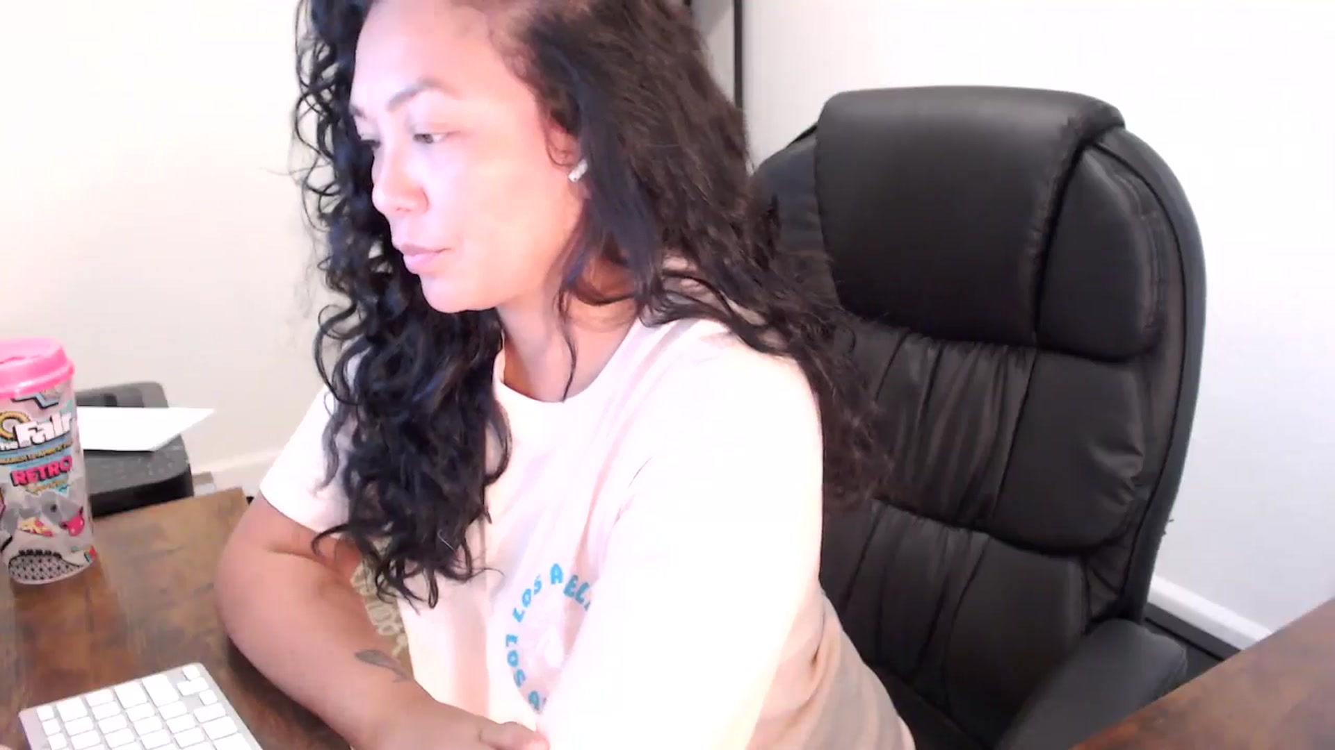Gallery image thumbnail from MickaylaStar's myfreecams stream on, 09/09/2025, 16:48 image 2 of 20