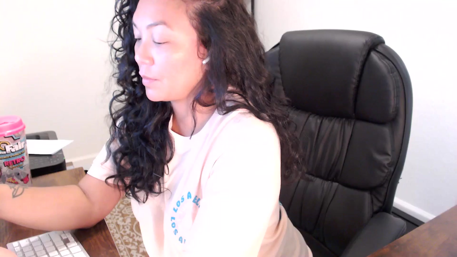 Gallery image thumbnail from MickaylaStar's myfreecams stream on, 09/09/2025, 16:48 image 3 of 20