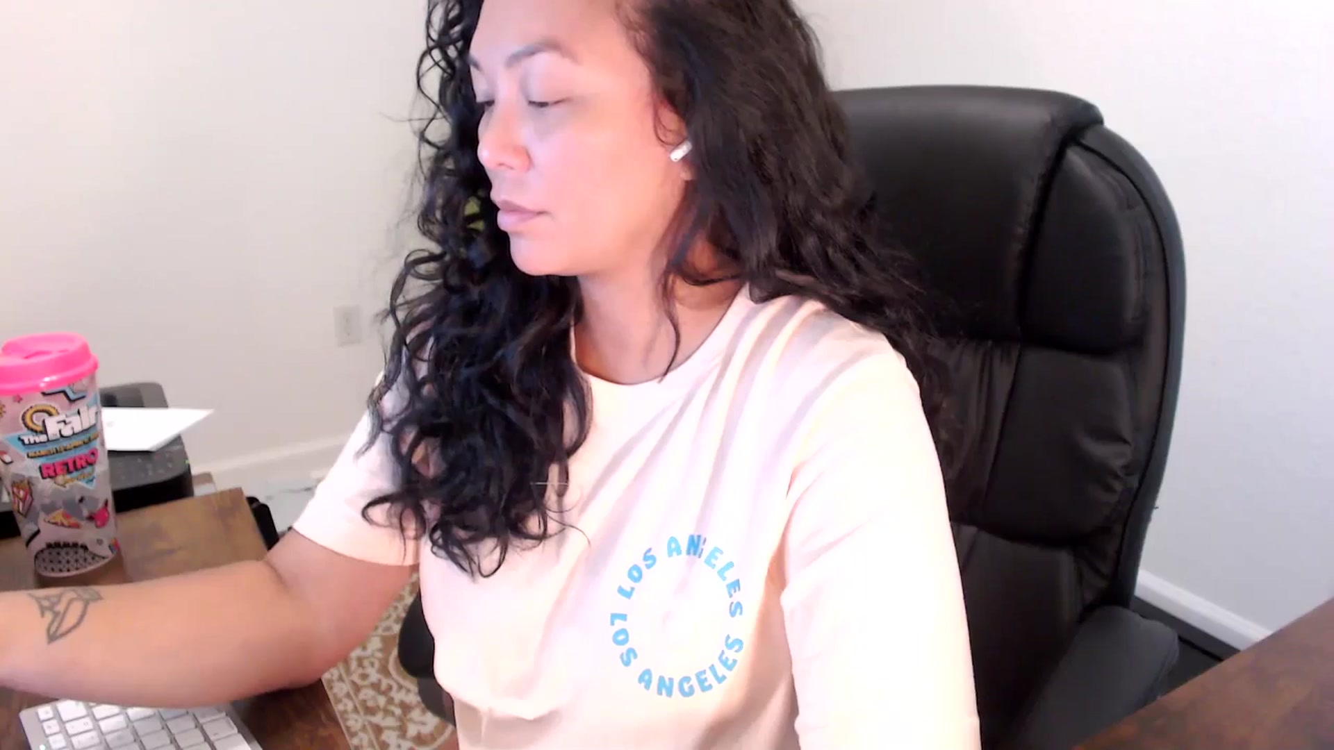Gallery image thumbnail from MickaylaStar's myfreecams stream on, 09/09/2025, 16:48 image 8 of 20