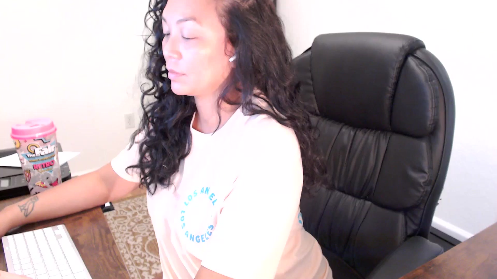 Gallery image thumbnail from MickaylaStar's myfreecams stream on, 09/09/2025, 16:48 image 17 of 20