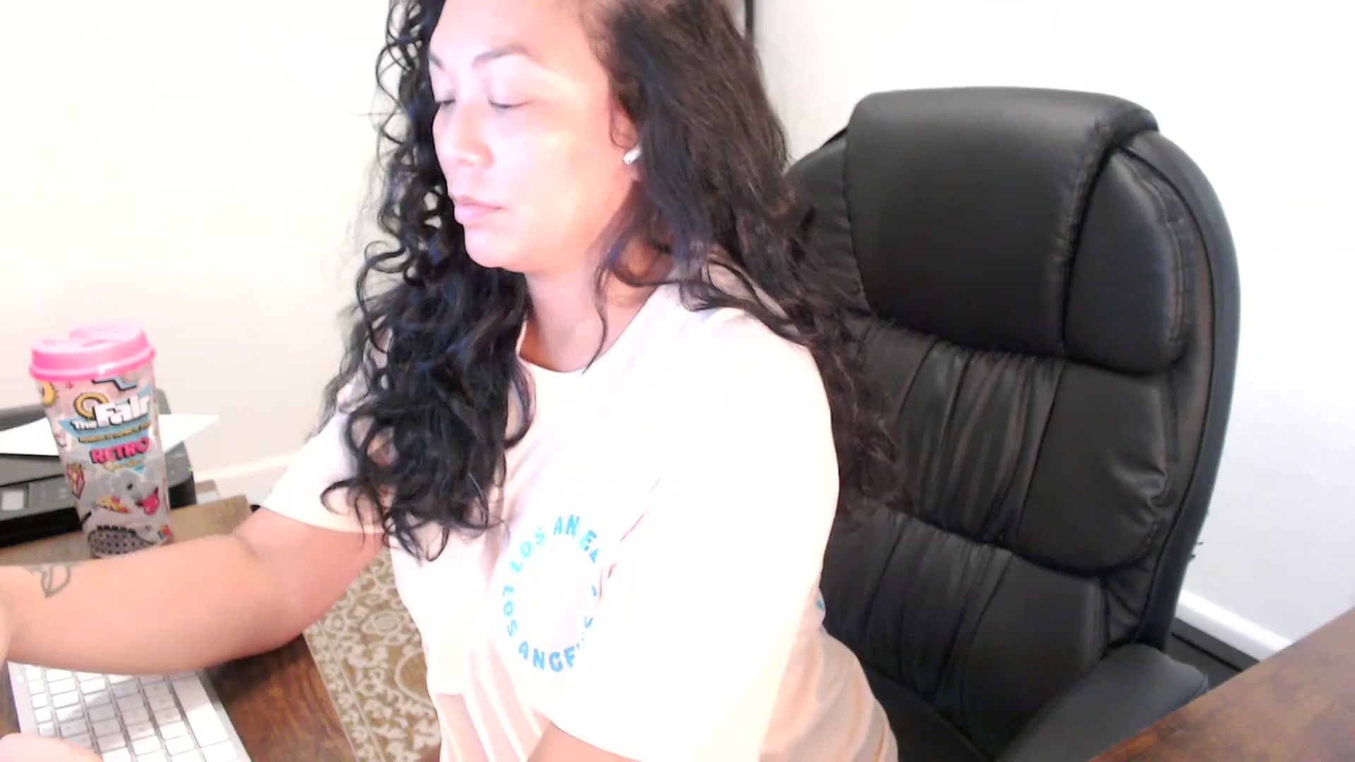 Gallery image thumbnail from MickaylaStar's myfreecams stream on, 09/09/2025, 16:48 image 15 of 20