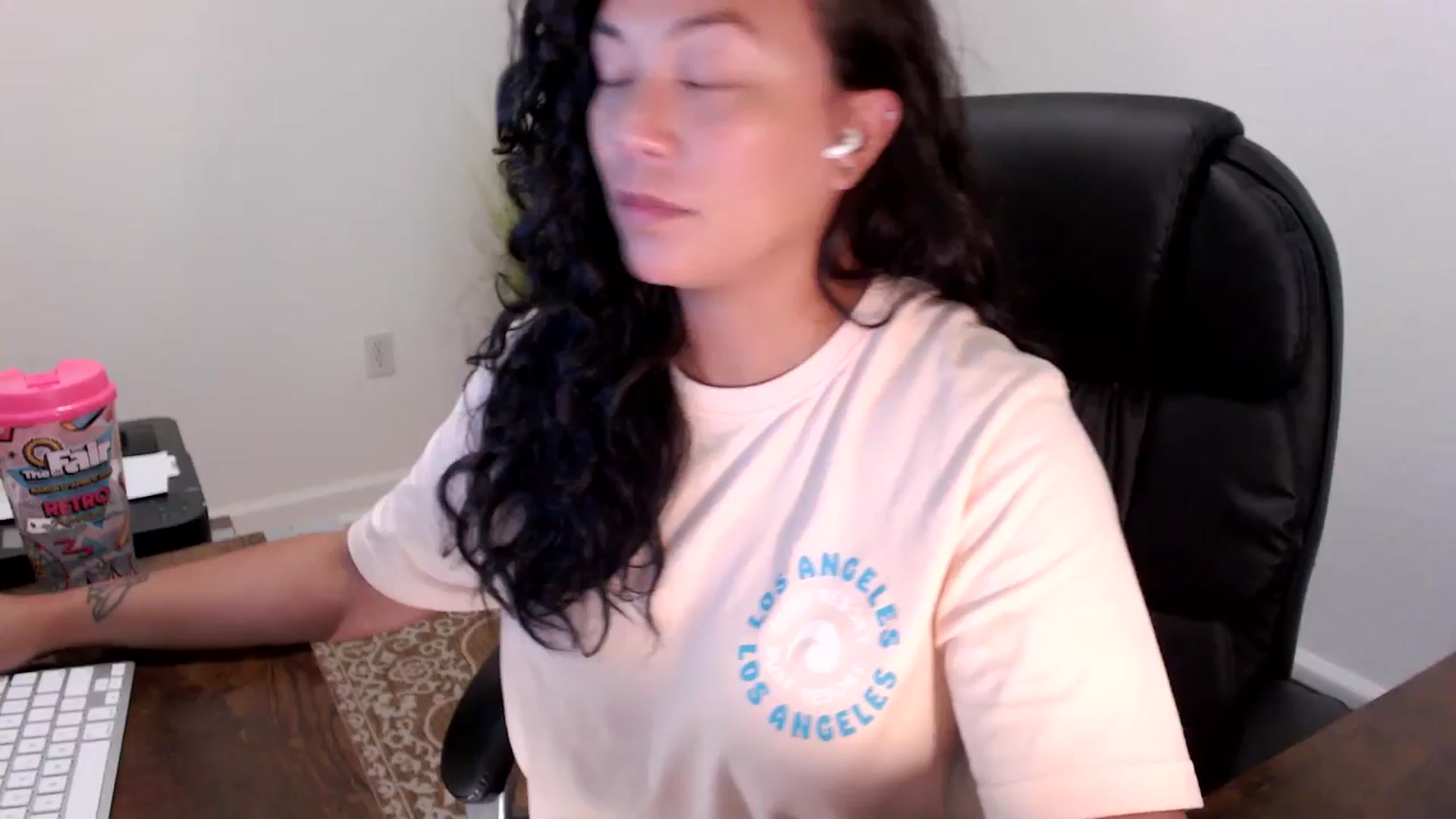 Gallery image thumbnail from MickaylaStar's myfreecams stream on, 09/09/2025, 17:22 image 1 of 20