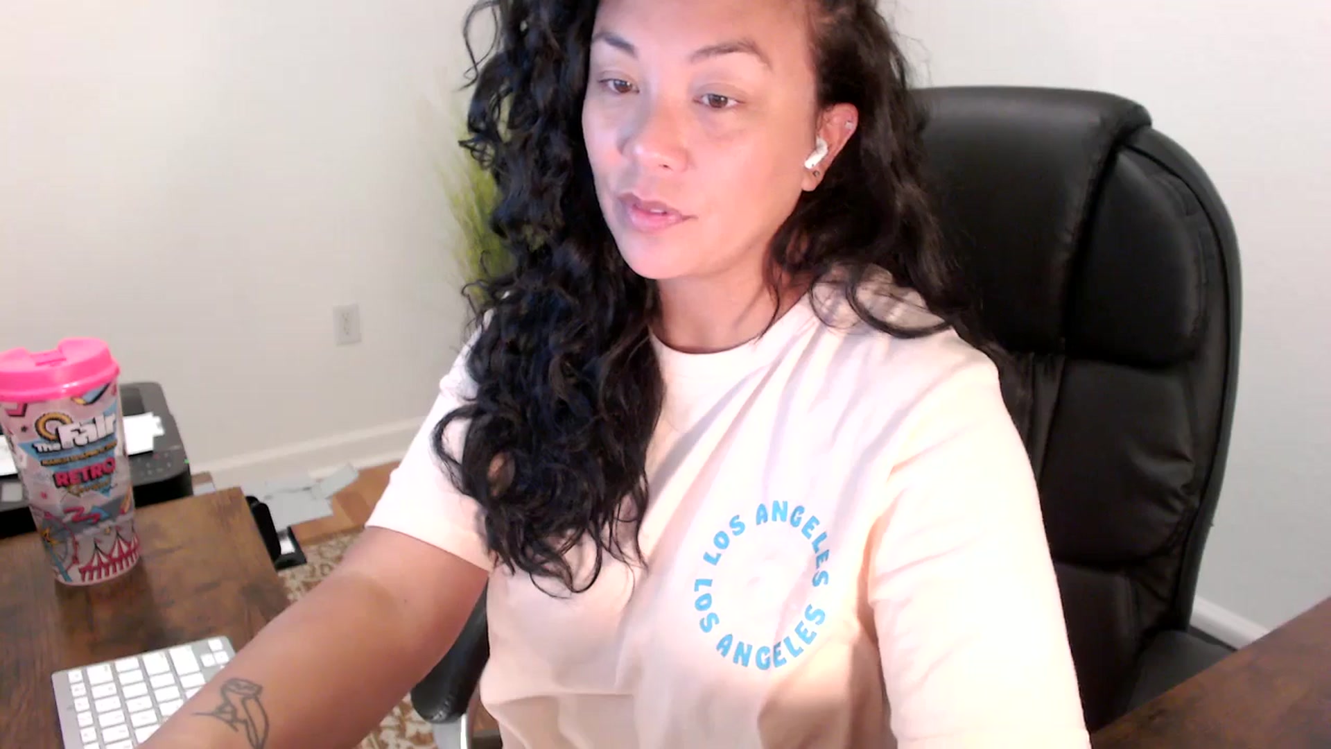 Gallery image thumbnail from MickaylaStar's myfreecams stream on, 09/09/2025, 17:22 image 8 of 20