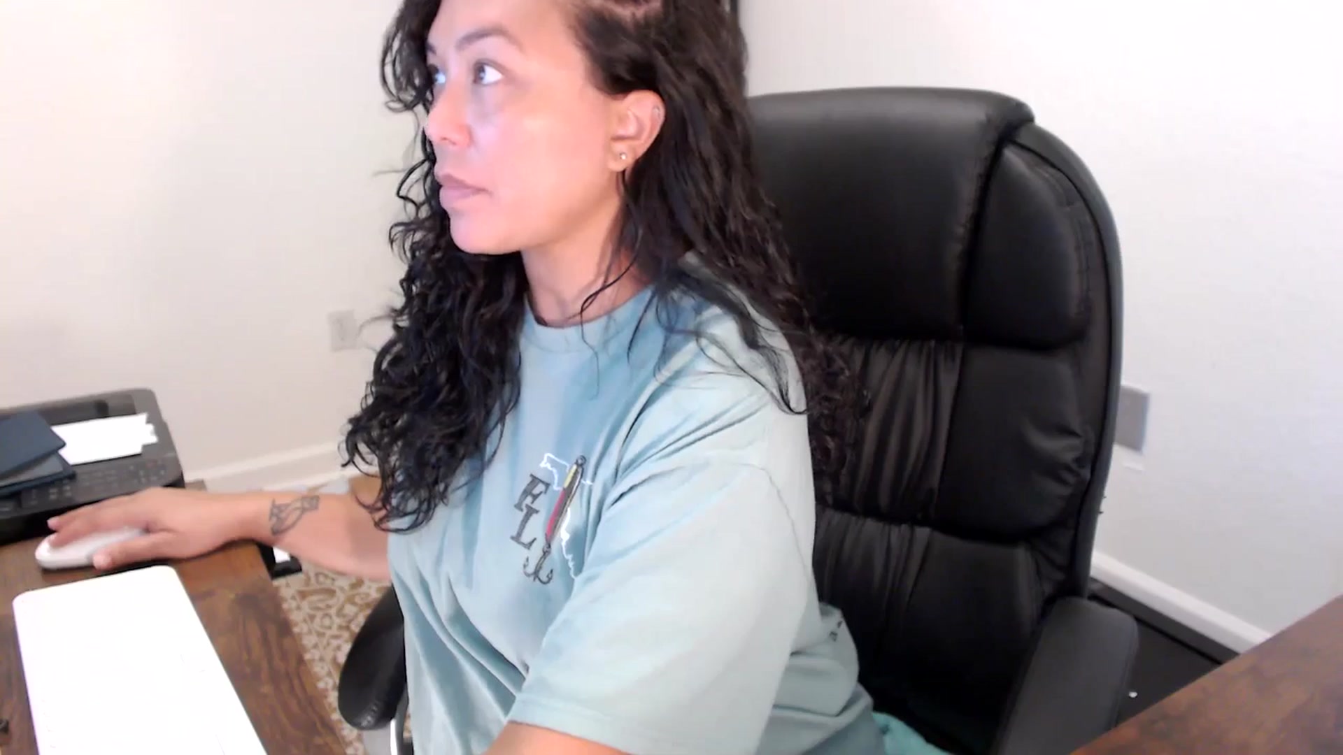 Gallery image thumbnail from MickaylaStar's myfreecams stream on, 09/10/2025, 16:18 image 8 of 20