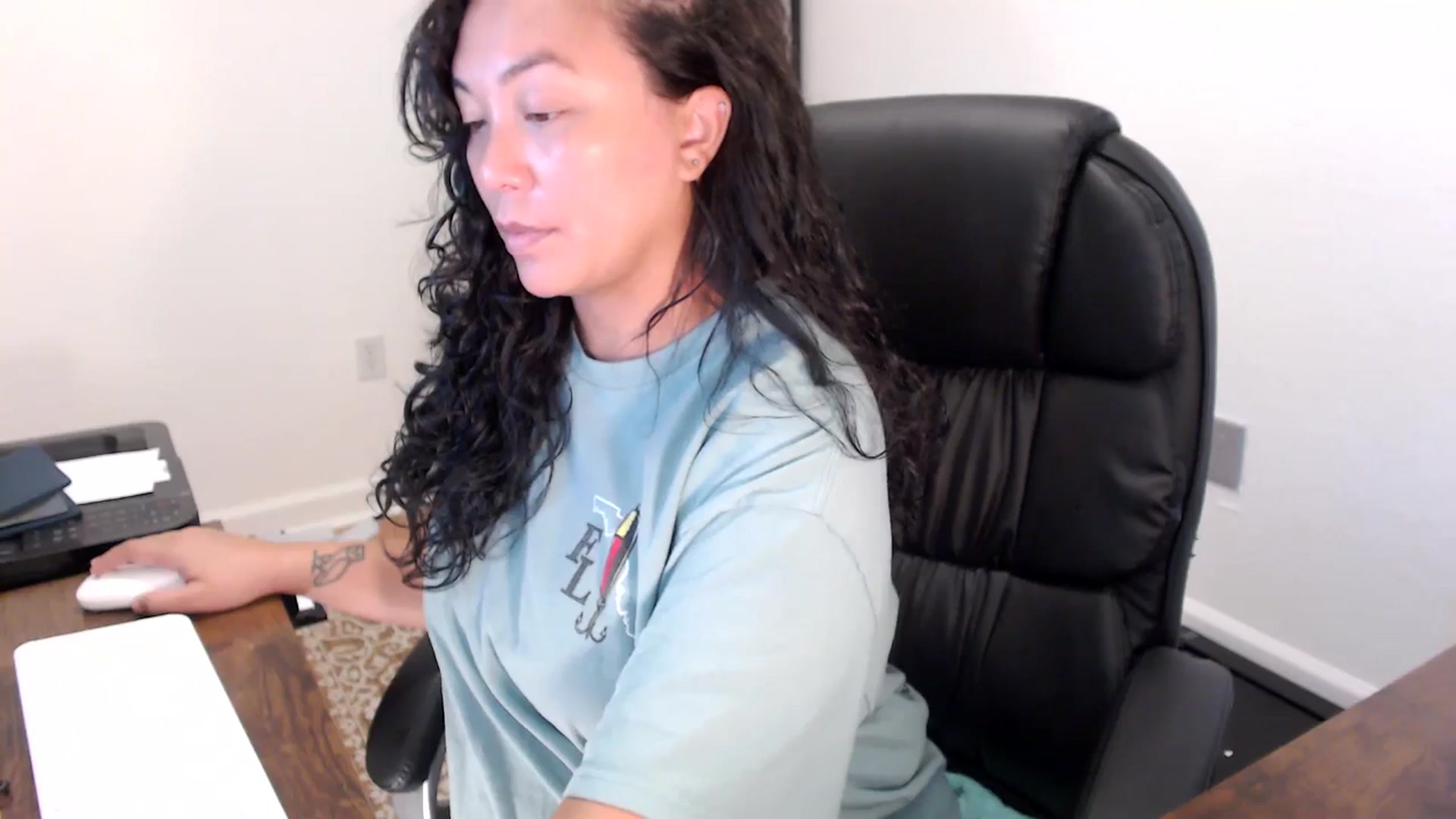 Gallery image thumbnail from MickaylaStar's myfreecams stream on, 09/10/2025, 16:18 image 13 of 20