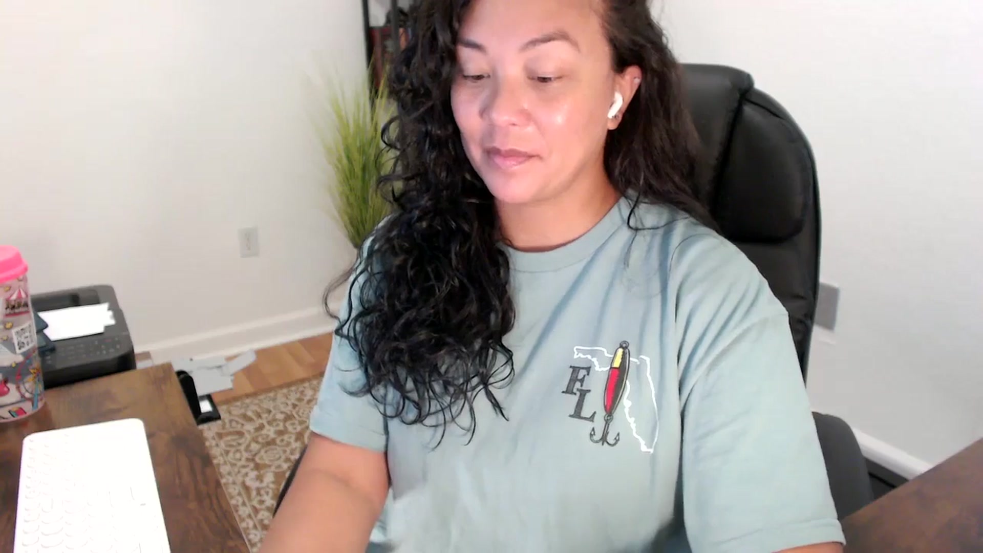 Gallery image thumbnail from MickaylaStar's myfreecams stream on, 09/10/2025, 17:18 image 19 of 20