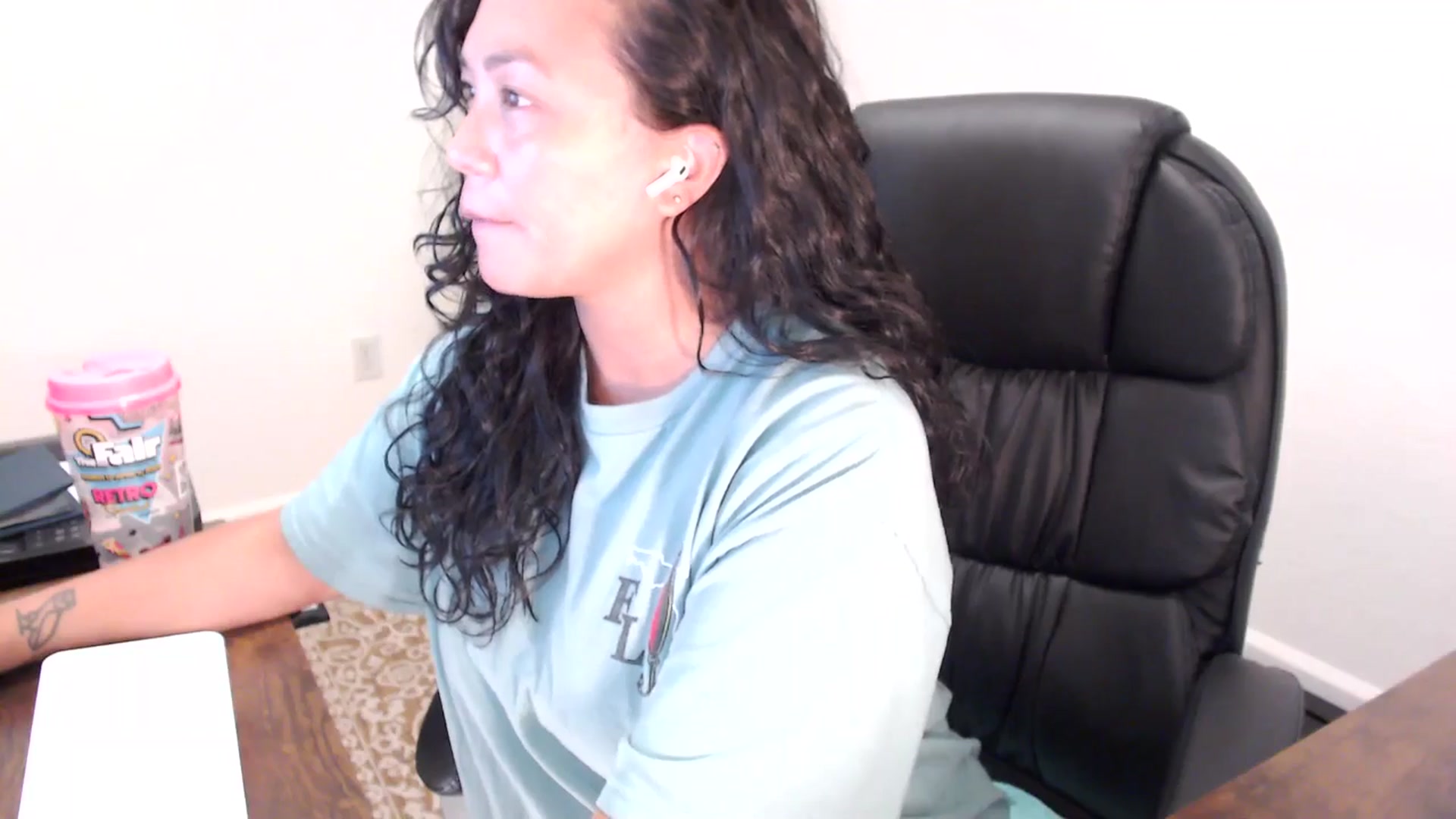 Gallery image thumbnail from MickaylaStar's myfreecams stream on, 09/10/2025, 17:58 image 2 of 20