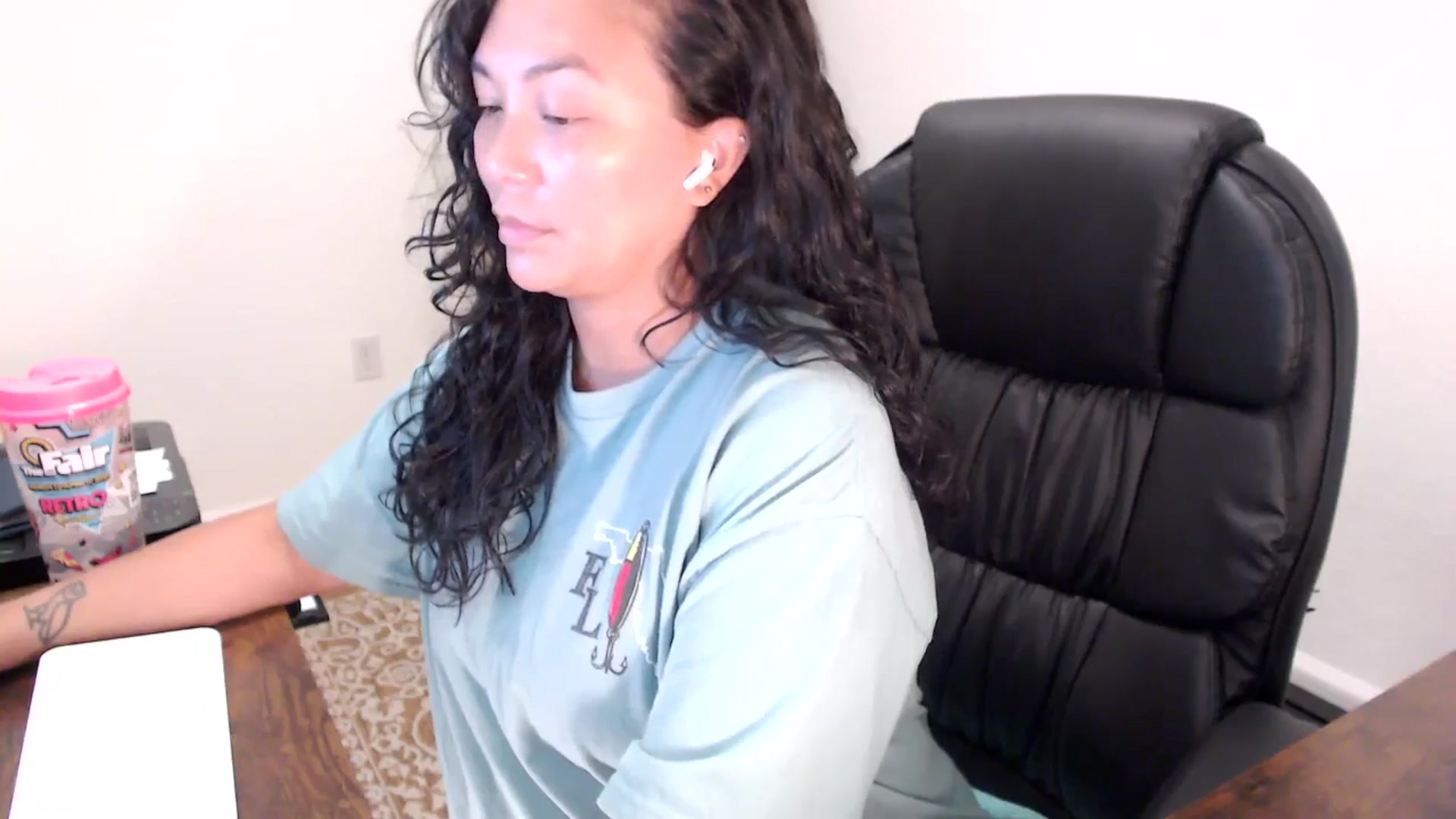 Gallery image thumbnail from MickaylaStar's myfreecams stream on, 09/10/2025, 17:58 image 12 of 20