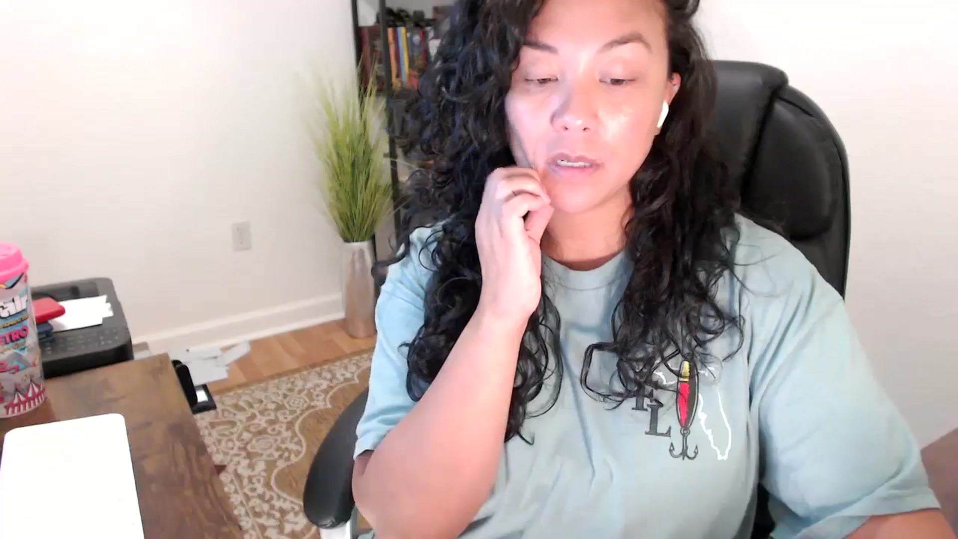Gallery image thumbnail from MickaylaStar's myfreecams stream on, 09/10/2025, 19:25 image 6 of 20