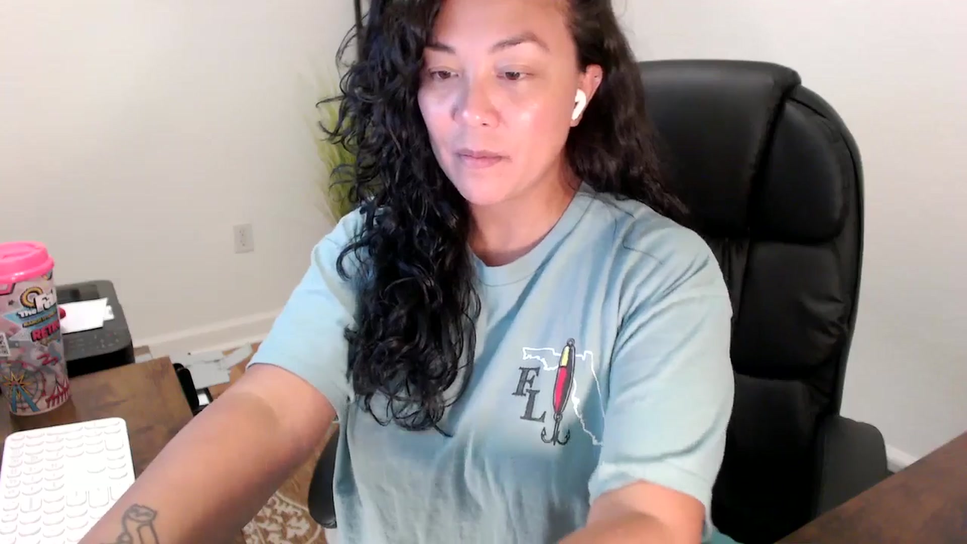 Gallery image thumbnail from MickaylaStar's myfreecams stream on, 09/10/2025, 19:25 image 18 of 20