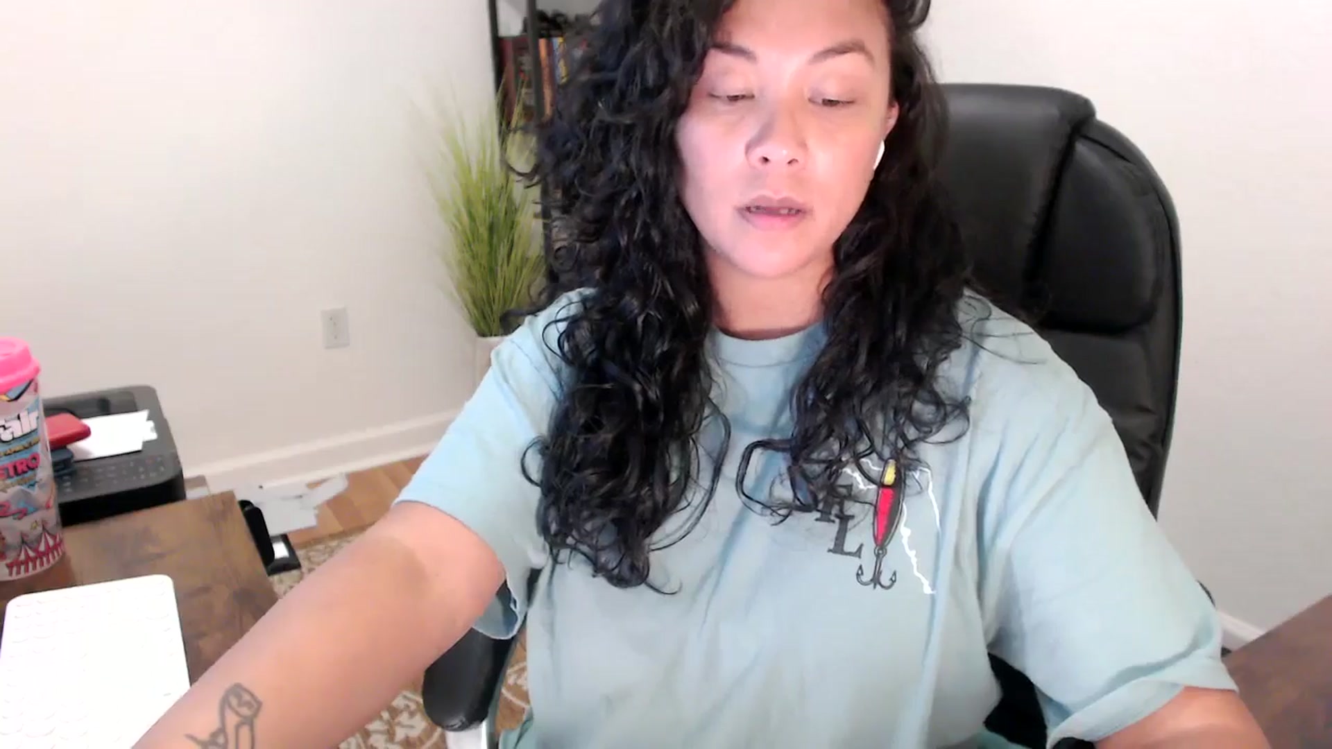 Gallery image thumbnail from MickaylaStar's myfreecams stream on, 09/10/2025, 19:25 image 3 of 20