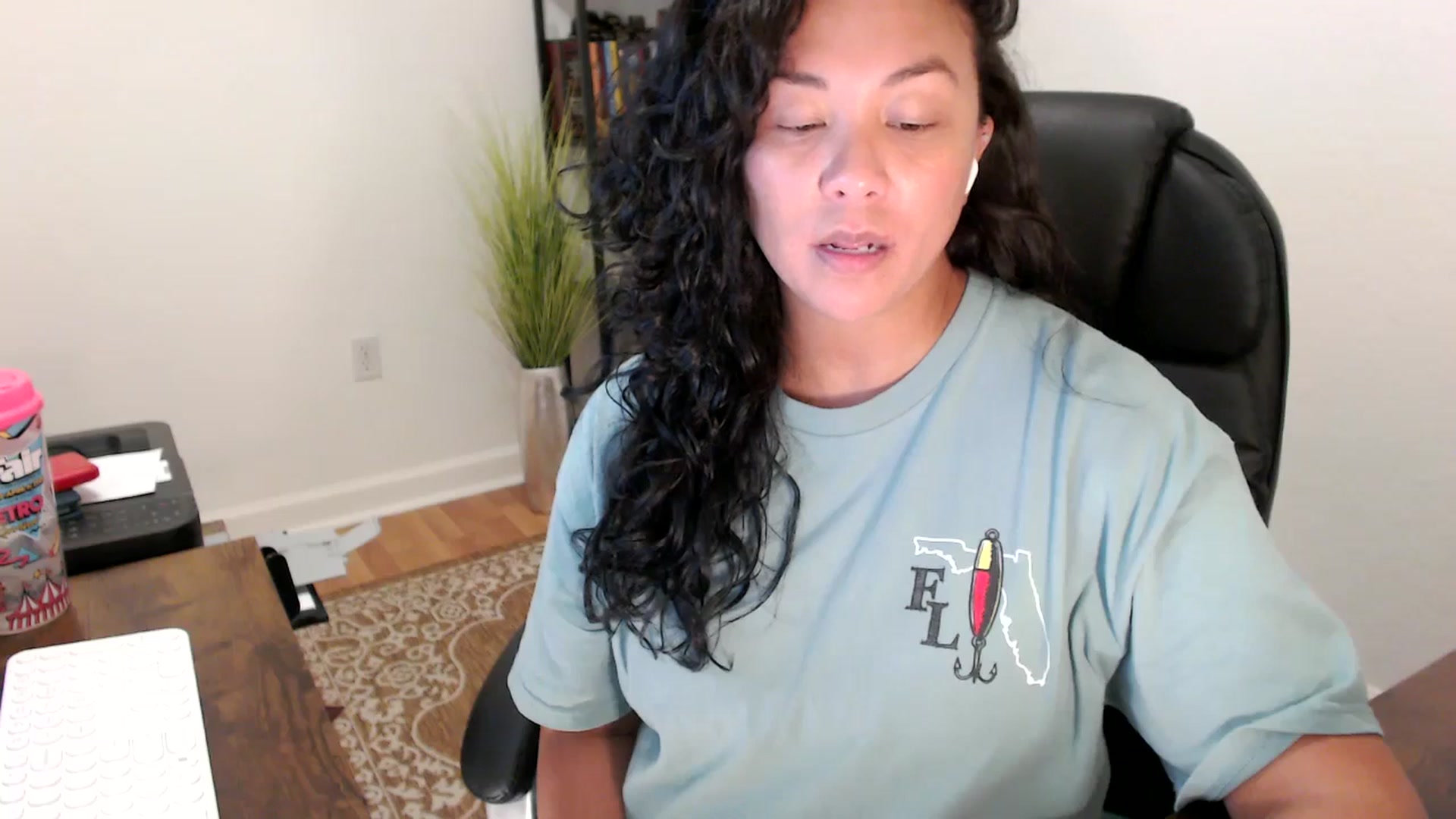Gallery image thumbnail from MickaylaStar's myfreecams stream on, 09/10/2025, 19:25 image 8 of 20