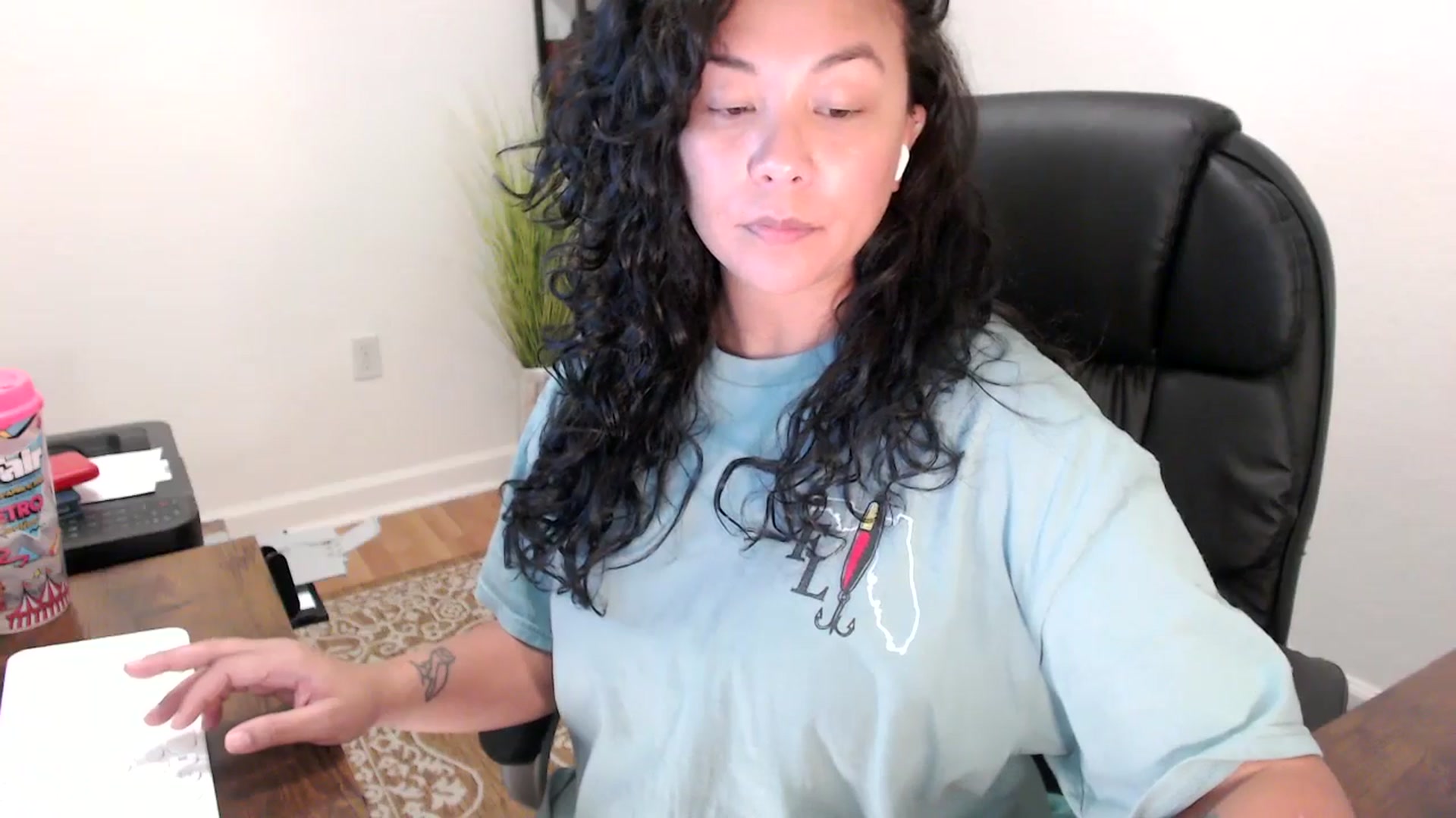 Gallery image thumbnail from MickaylaStar's myfreecams stream on, 09/10/2025, 19:25 image 4 of 20