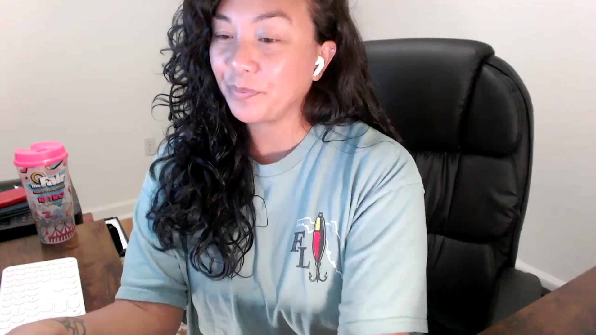 Gallery image thumbnail from MickaylaStar's myfreecams stream on, 09/10/2025, 19:40 image 16 of 20