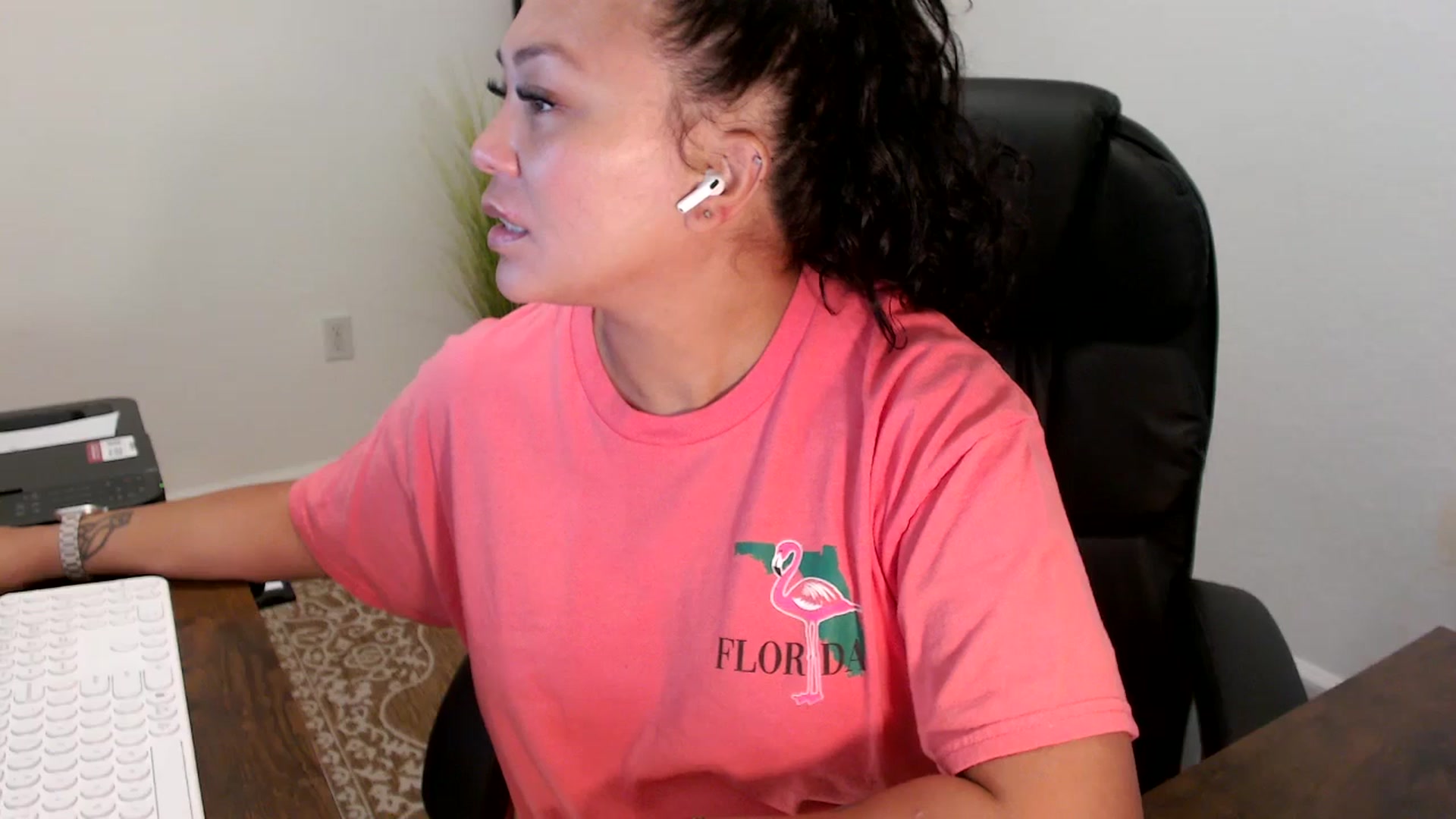Gallery image thumbnail from MickaylaStar's myfreecams stream on, 09/11/2025, 14:10 image 2 of 20