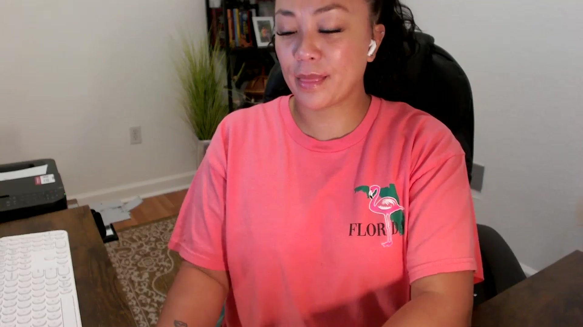 Gallery image thumbnail from MickaylaStar's myfreecams stream on, 09/11/2025, 14:10 image 5 of 20