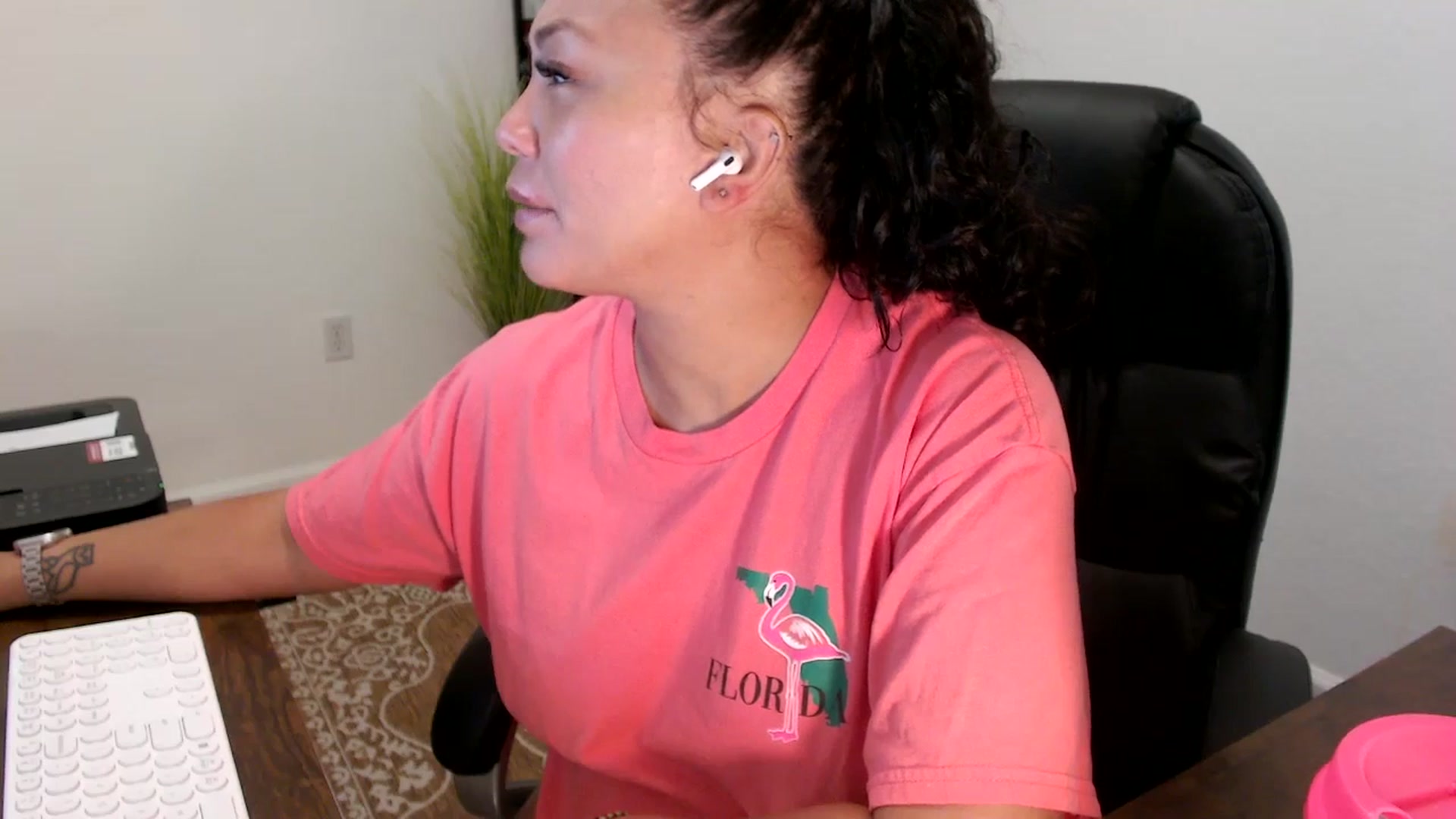 Gallery image thumbnail from MickaylaStar's myfreecams stream on, 09/11/2025, 14:10 image 18 of 20