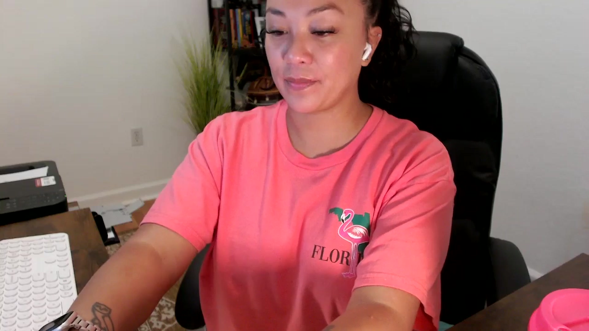 Gallery image thumbnail from MickaylaStar's myfreecams stream on, 09/11/2025, 14:10 image 14 of 20