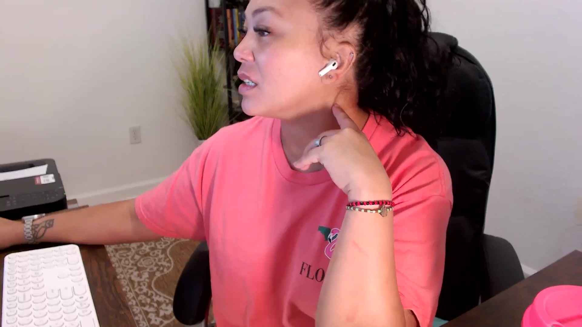 Gallery image thumbnail from MickaylaStar's myfreecams stream on, 09/11/2025, 14:10 image 16 of 20