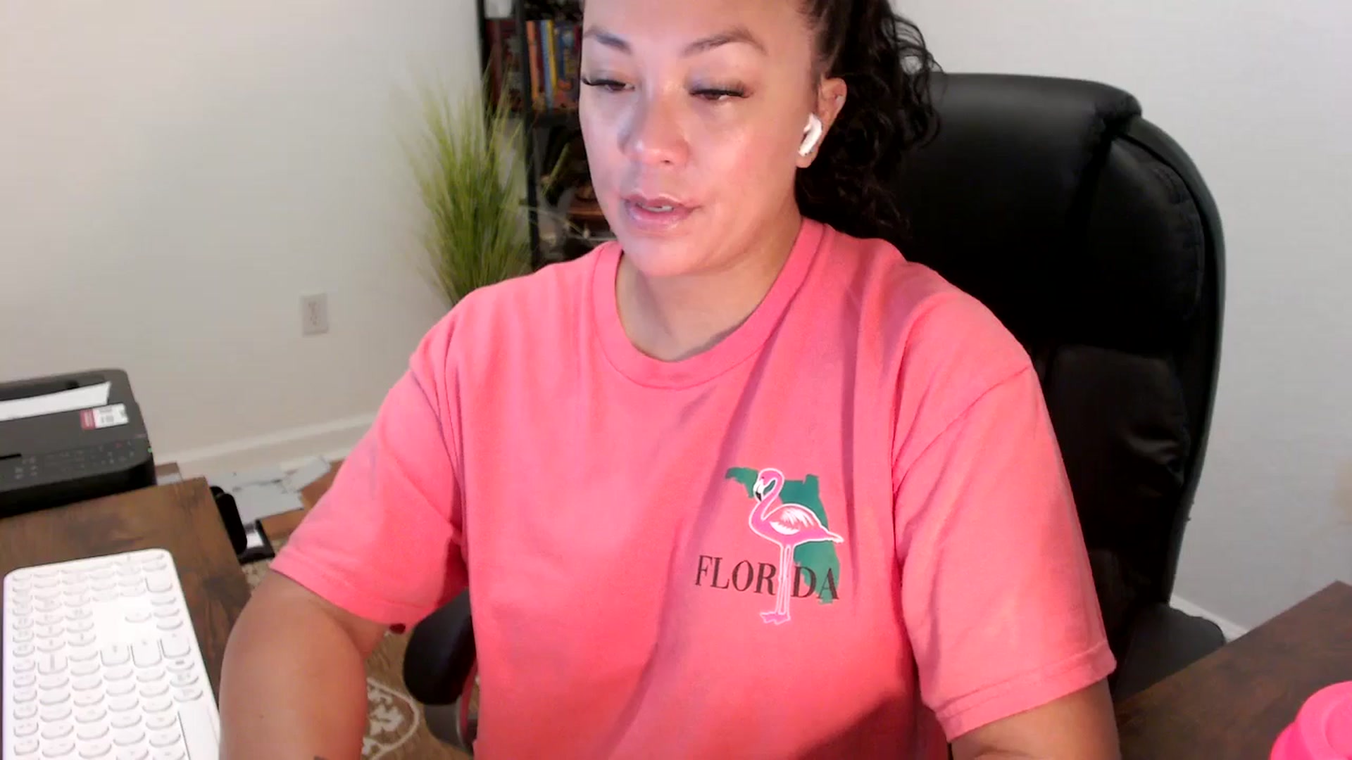 Gallery image thumbnail from MickaylaStar's myfreecams stream on, 09/11/2025, 14:30 image 4 of 20