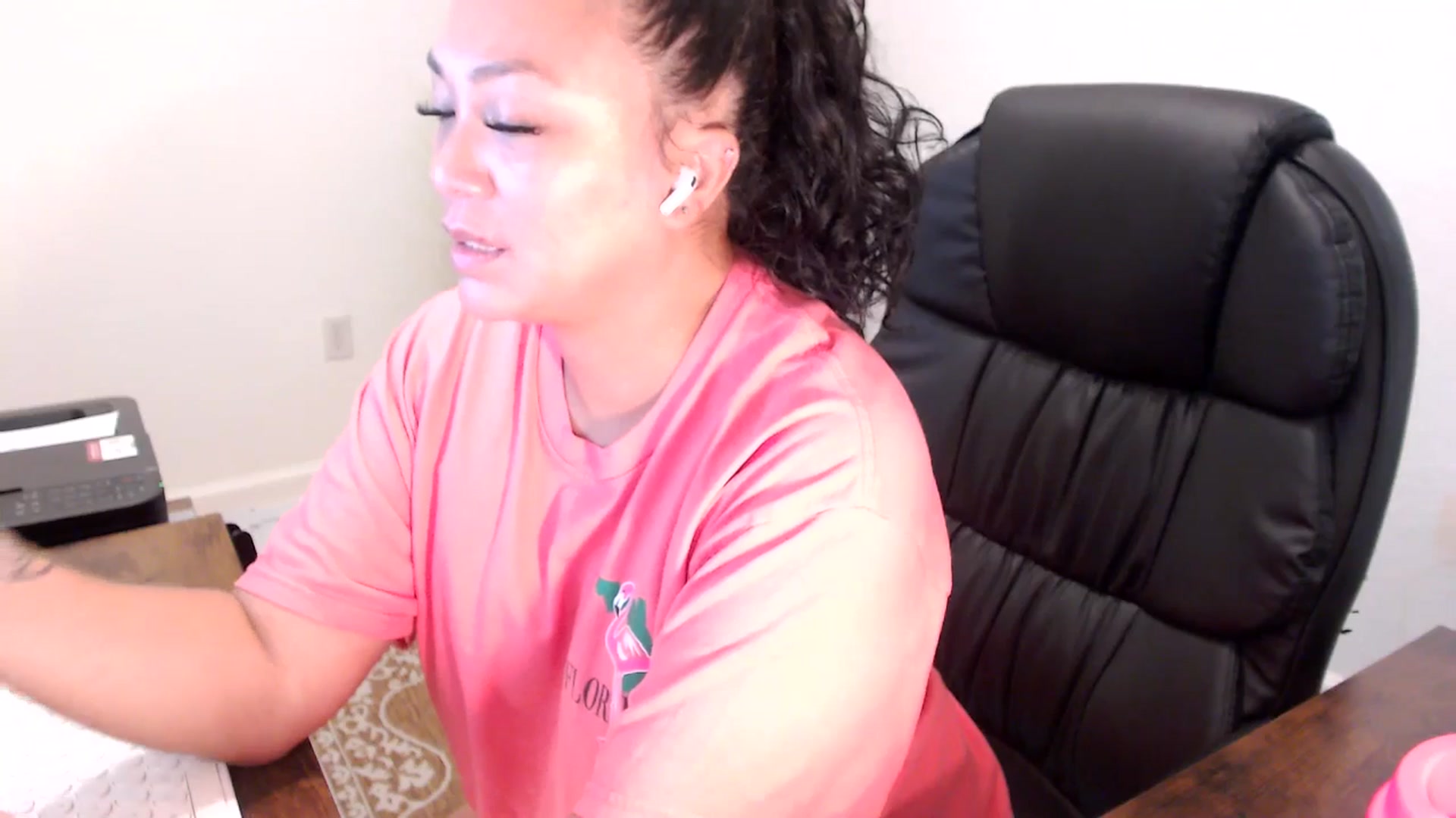 Gallery image thumbnail from MickaylaStar's myfreecams stream on, 09/11/2025, 14:30 image 9 of 20