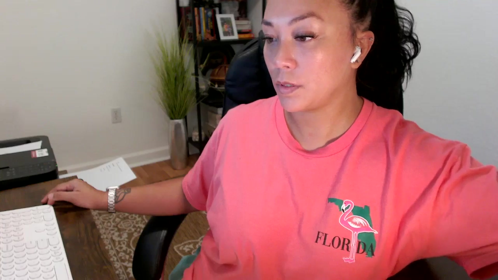 Gallery image thumbnail from MickaylaStar's myfreecams stream on, 09/11/2025, 16:19 image 15 of 20