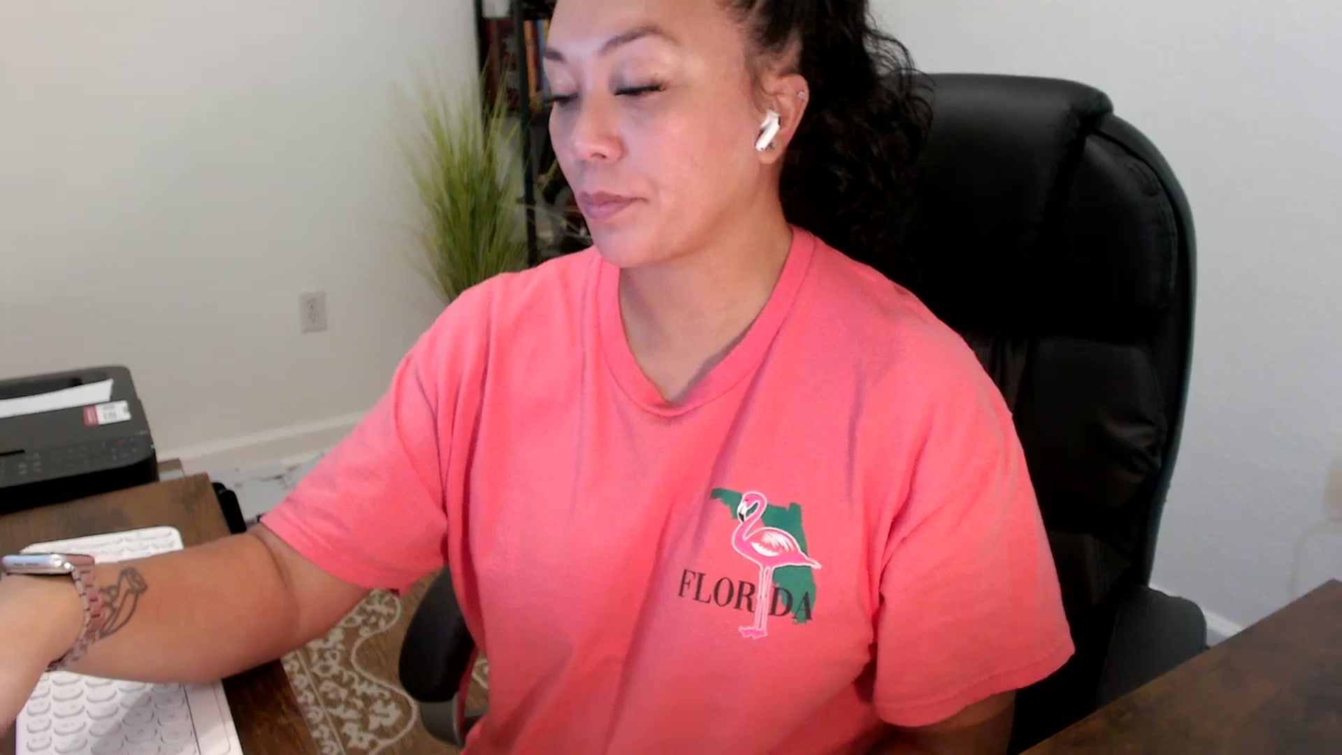Gallery image thumbnail from MickaylaStar's myfreecams stream on, 09/11/2025, 16:45 image 13 of 20